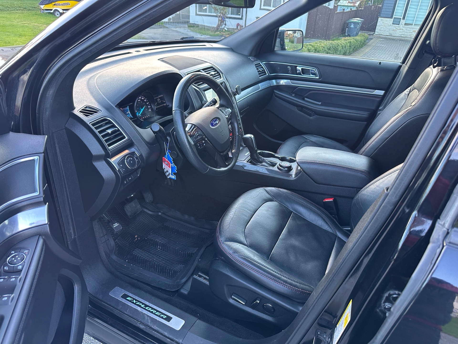 /choosesuperauto/2018-Ford-Explorer-8948125442103387.jpg