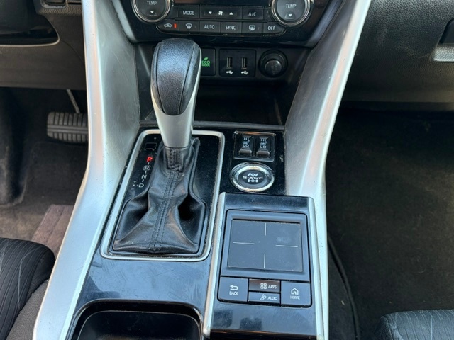 /choosesuperauto/2018-Mitsubishi-EclipseCross-36674510552592876.jpg