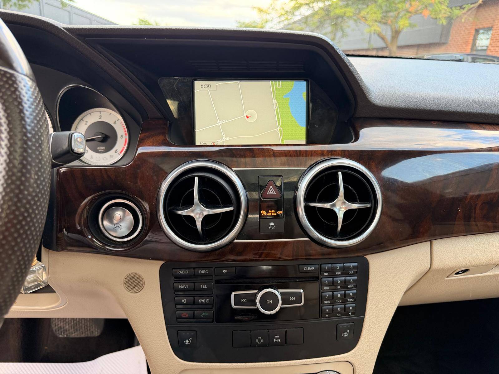 /crownautomobile/2014-Mercedes-Benz-GLK-Class-6987630037572123.jpg