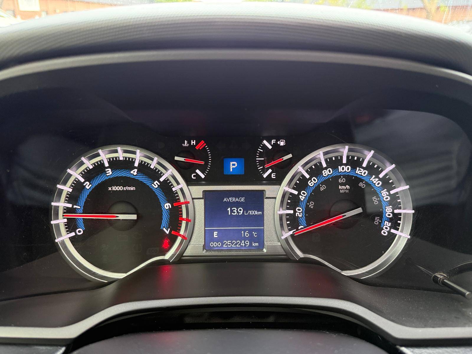/crownautomobile/2016-Toyota-4Runner-4920799245710237.jpg