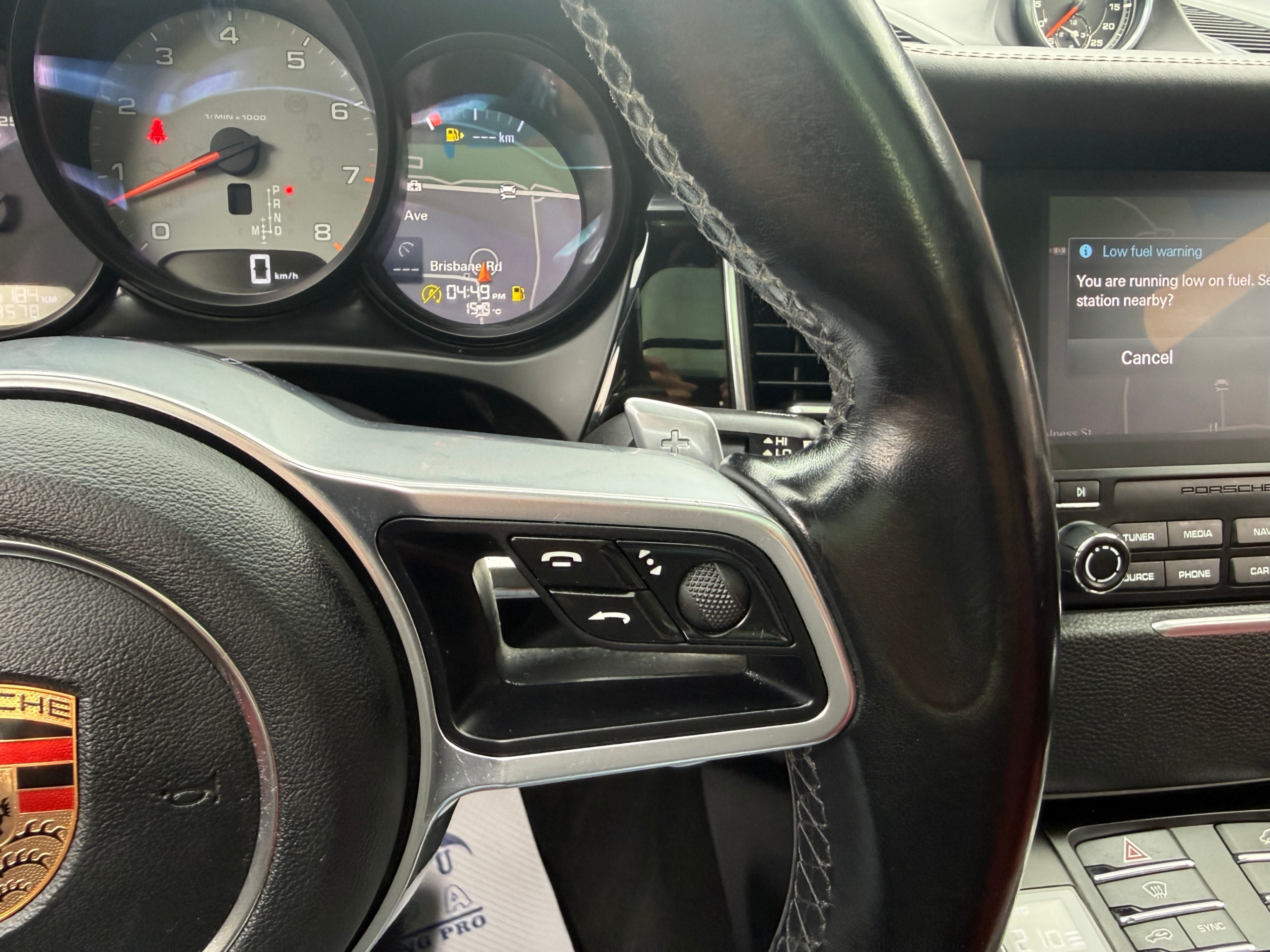 /crownautomobile/2017-Porsche-Macan-17086344952953092.jpg