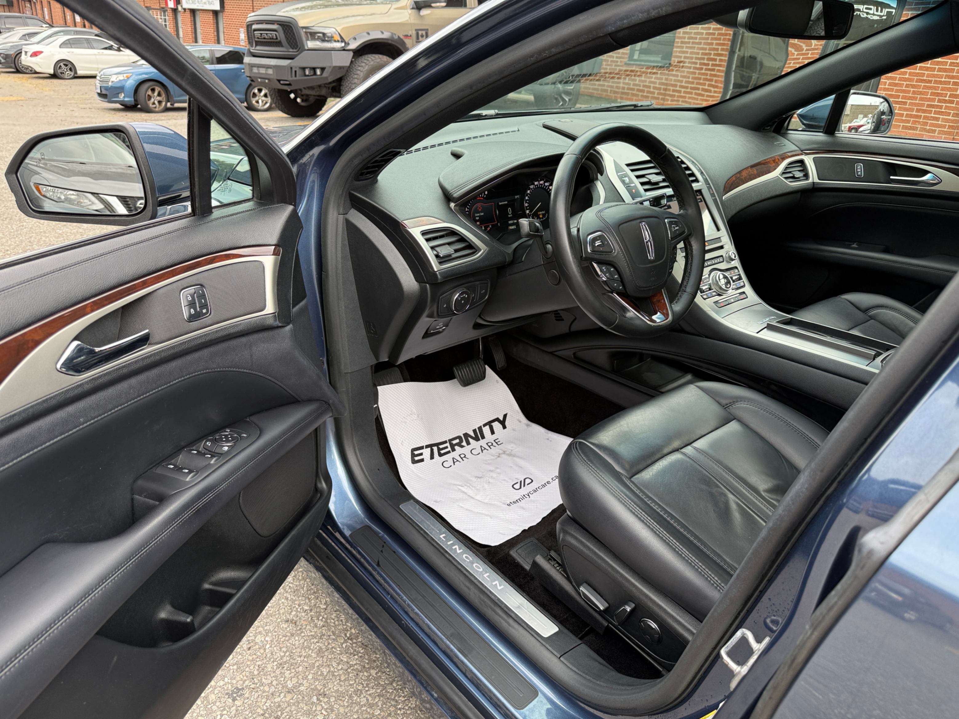 /crownautomobile/2018-Lincoln-MKZ-8554895339220807.jpg