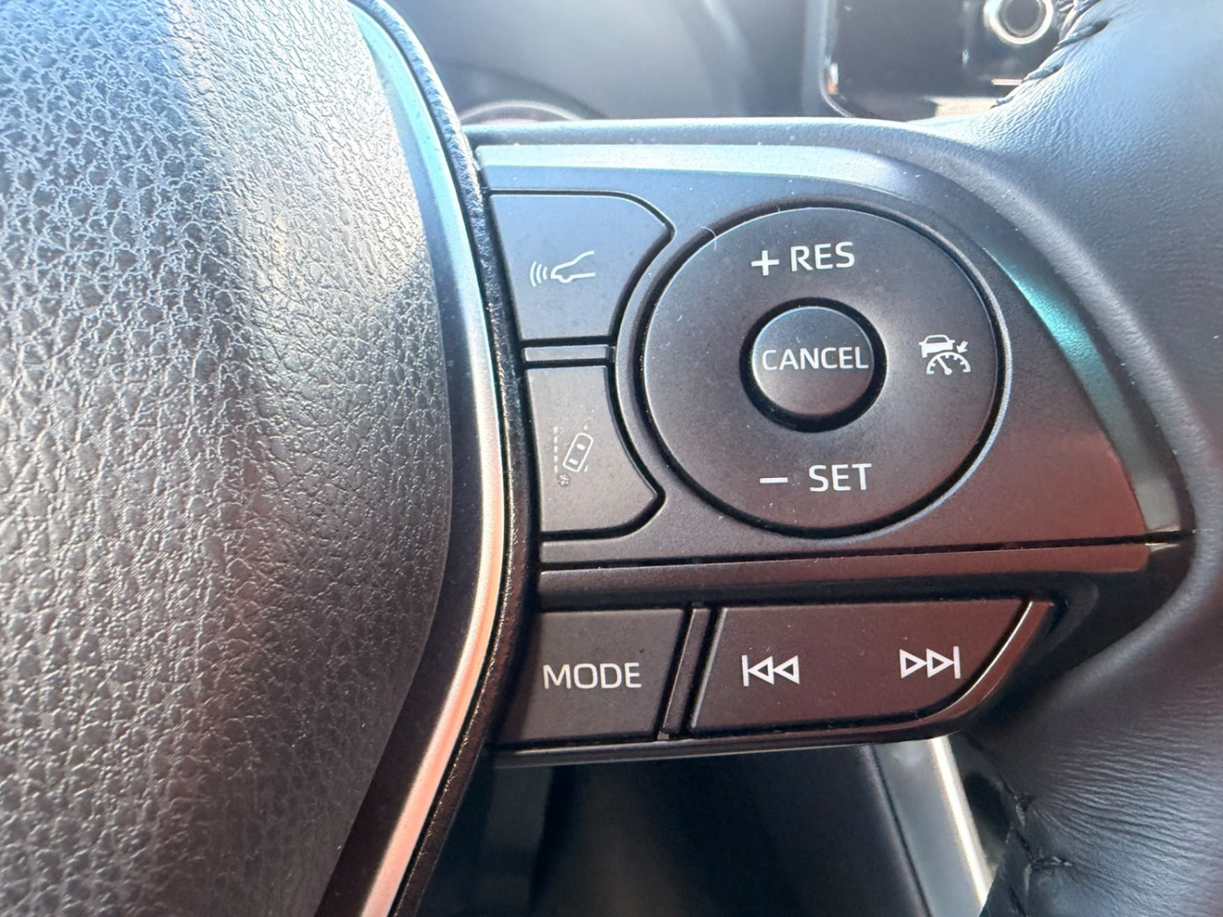 /crownautomobile/2021-Toyota-Venza-32308974999342666.jpg