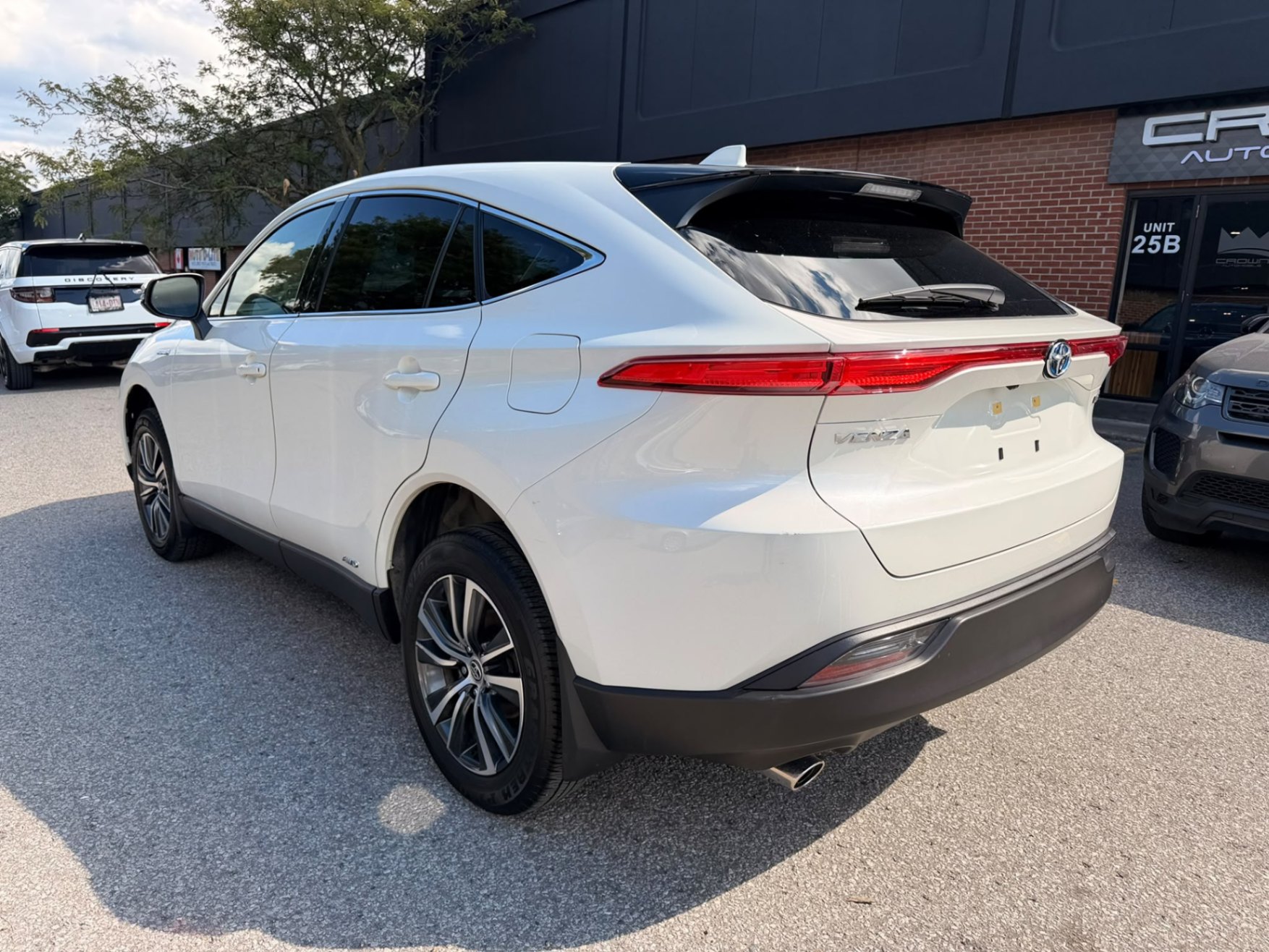 /crownautomobile/2021-Toyota-Venza-7855337065390879.jpg