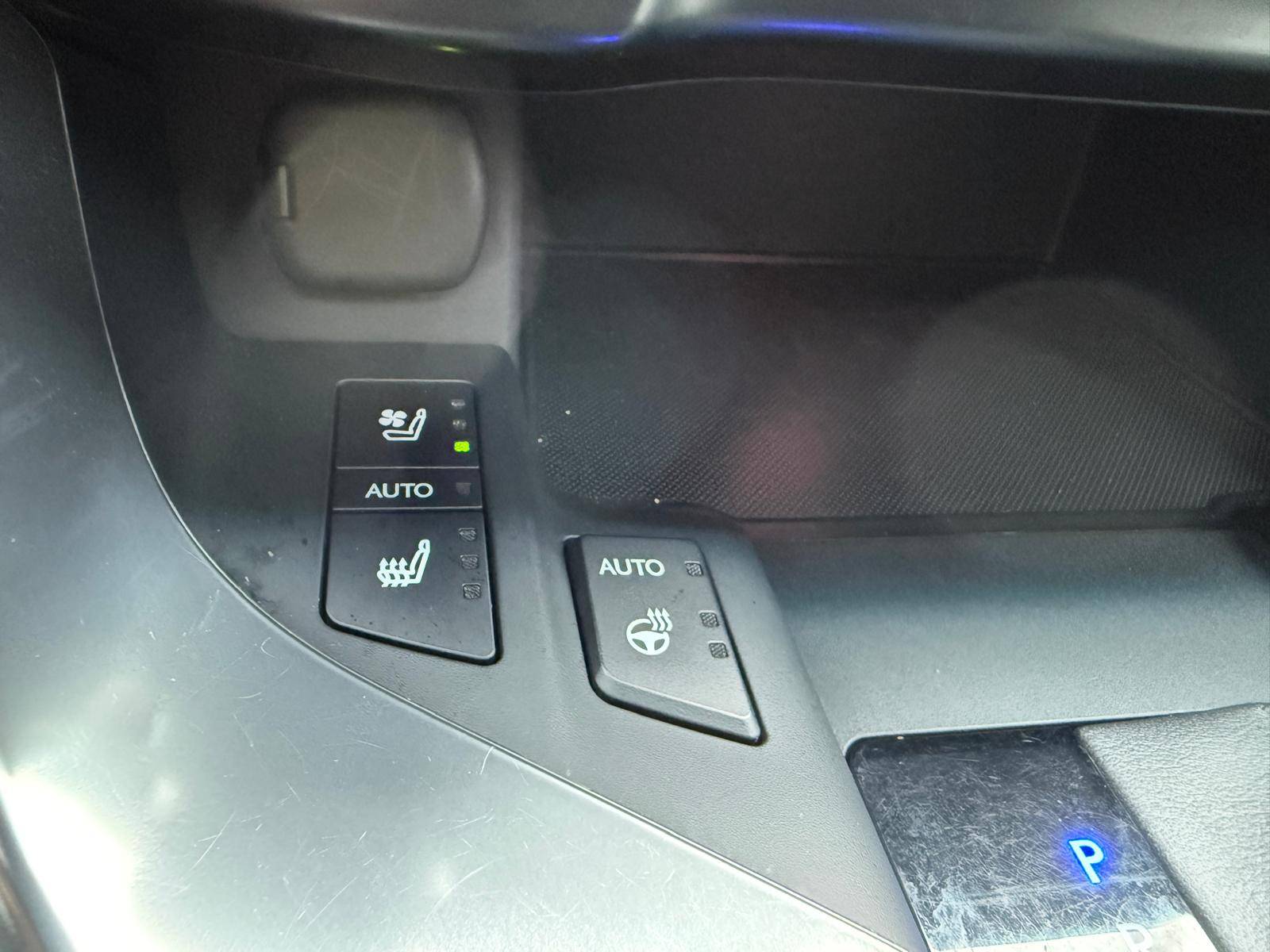 /crownautomobile/2022-Lexus-LX-3256286709691456.jpg