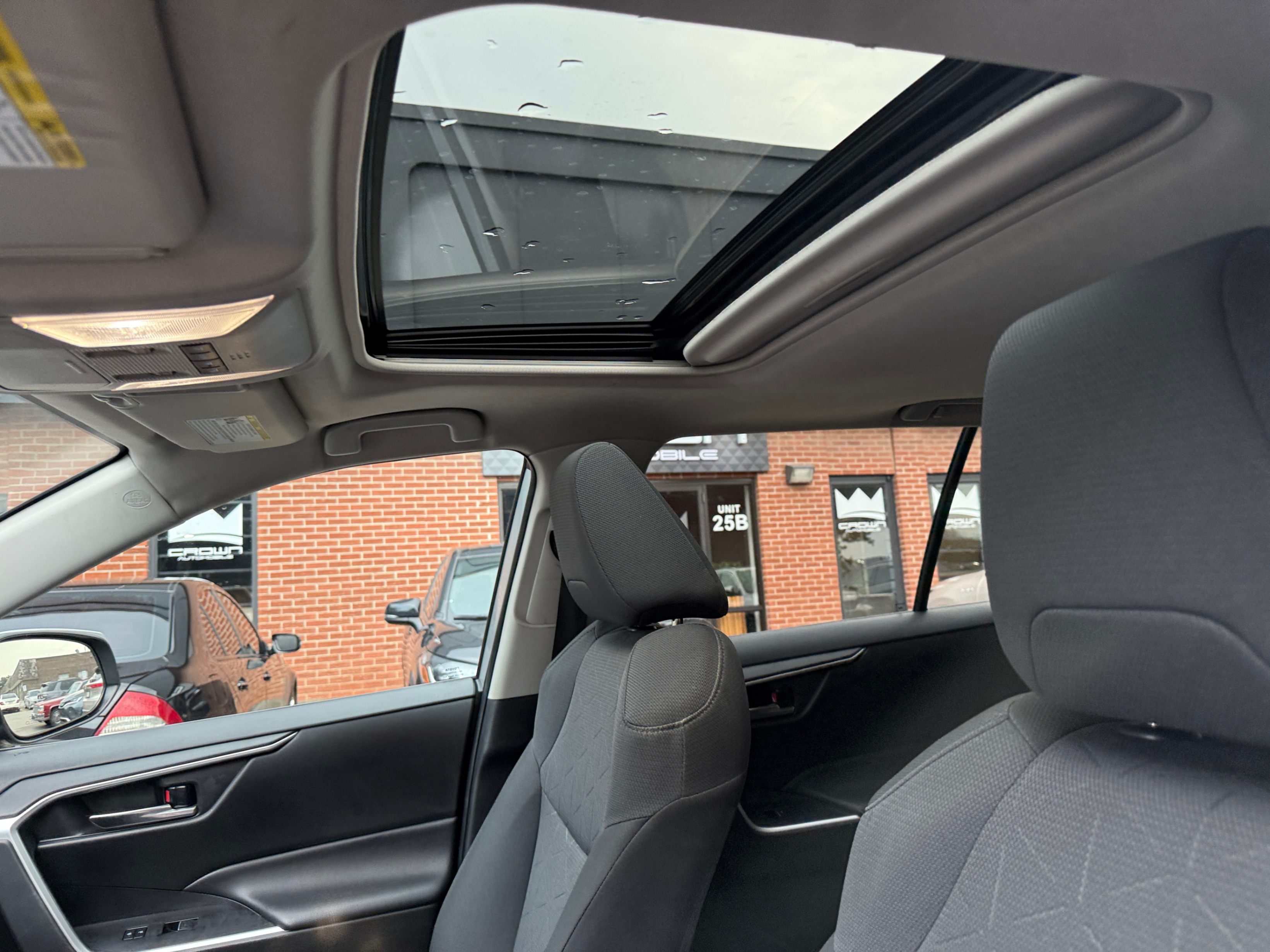 /crownautomobile/2022-Toyota-RAV4-6185237238816961.jpg