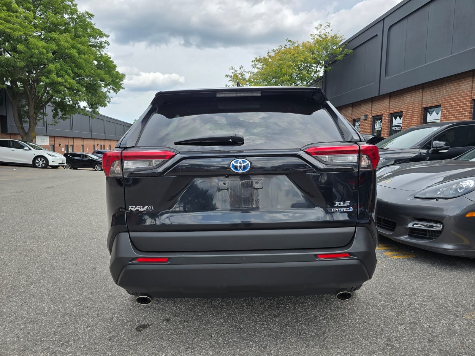 /crownautomobile/2022-Toyota-RAV4-810236894229577.jpg