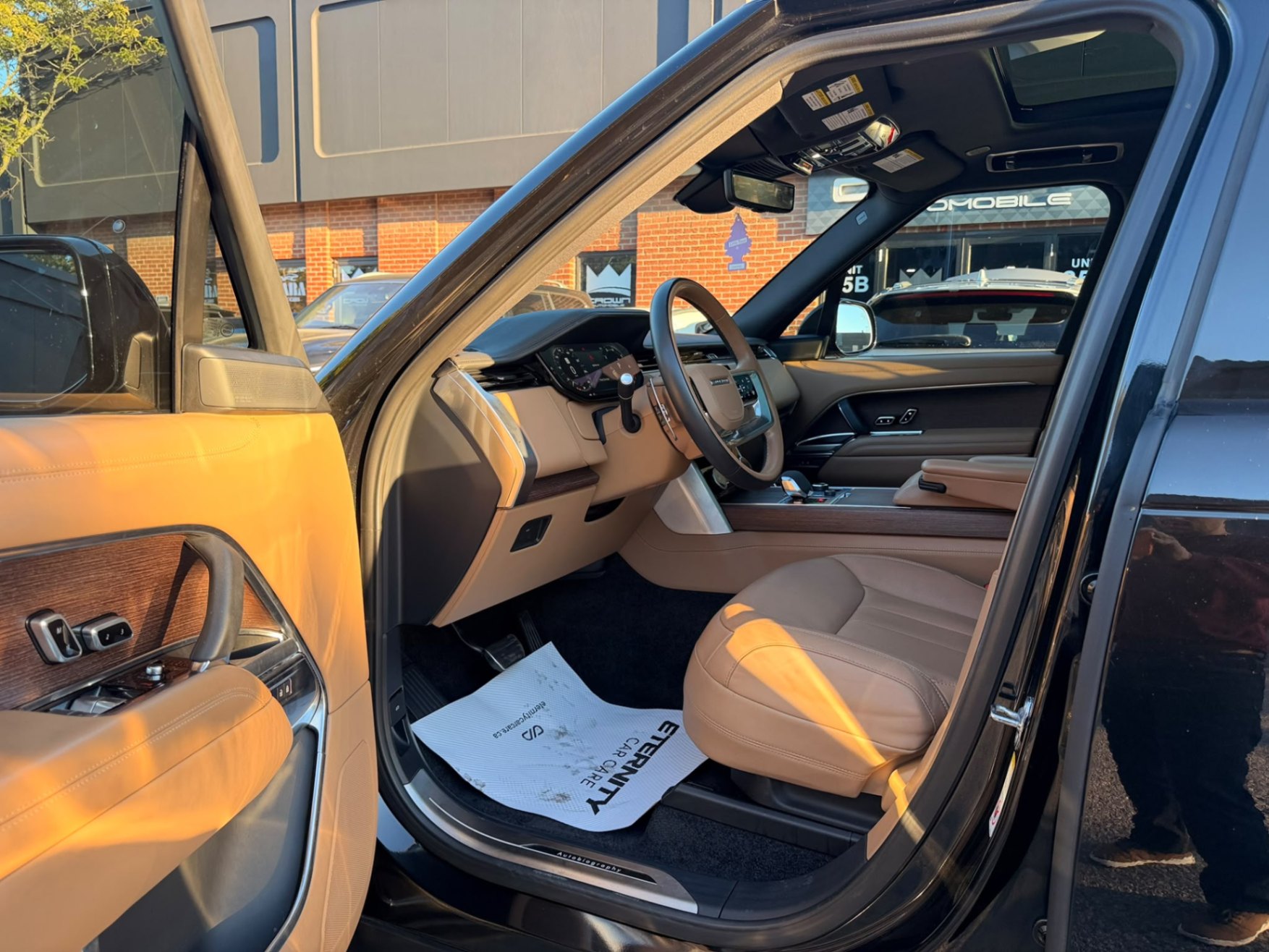 /crownautomobile/2023-LandRover-RangeRover-13370707668925874.jpg