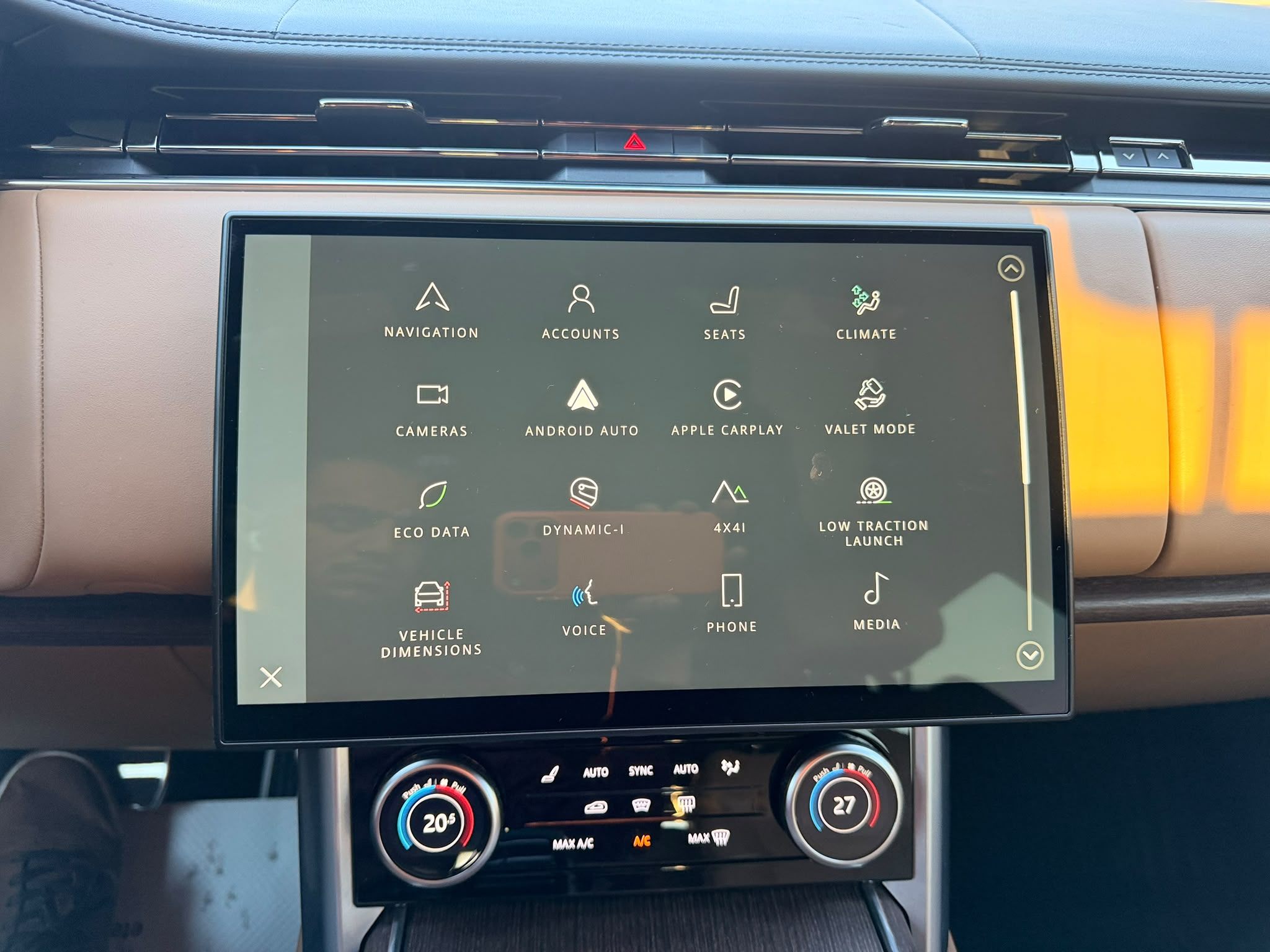 /crownautomobile/2023-LandRover-RangeRover-8273743180798854.jpg