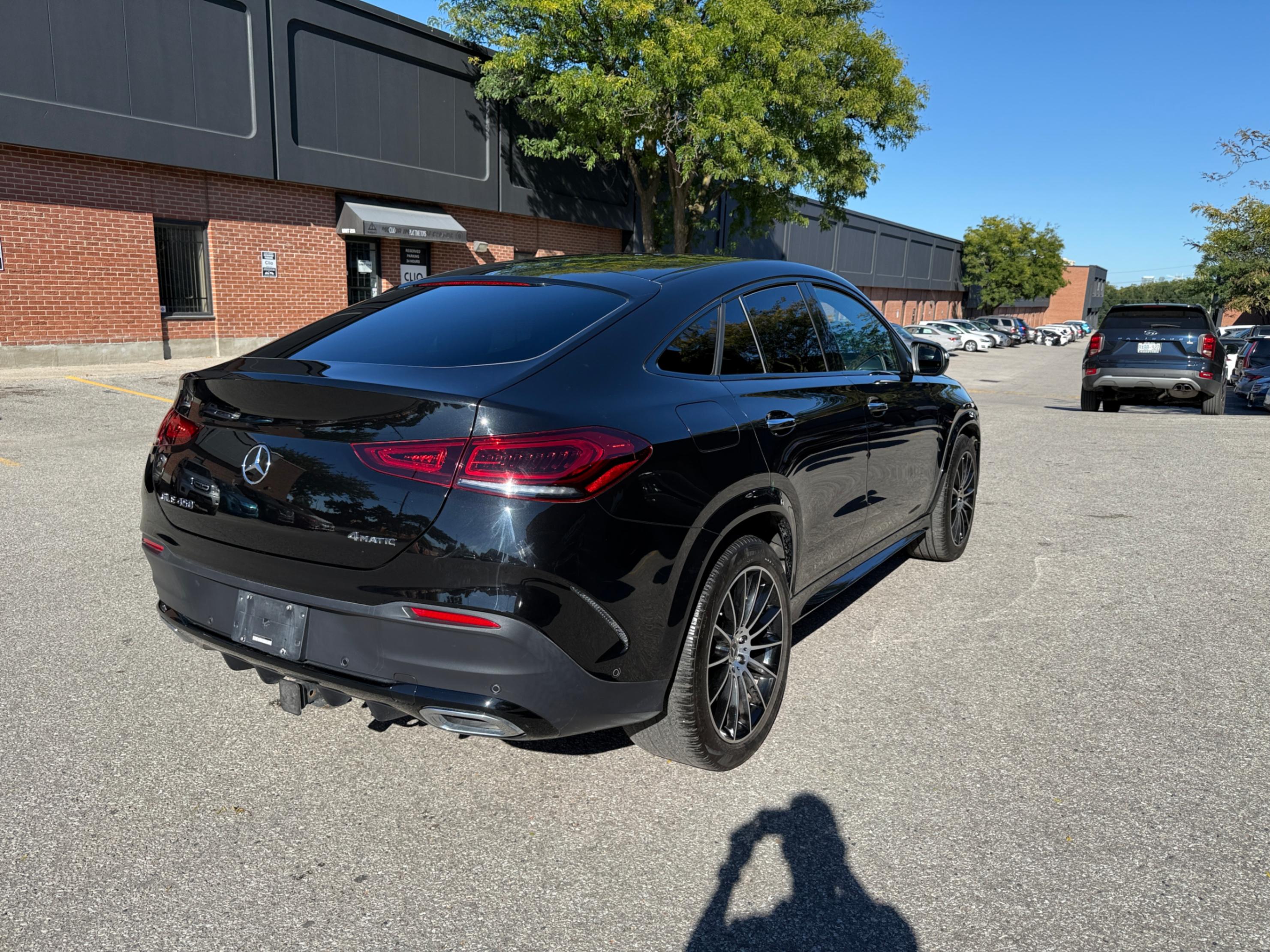 /crownautomobile/2023-Mercedes-Benz-GLE-Class-11124196004852482.jpg