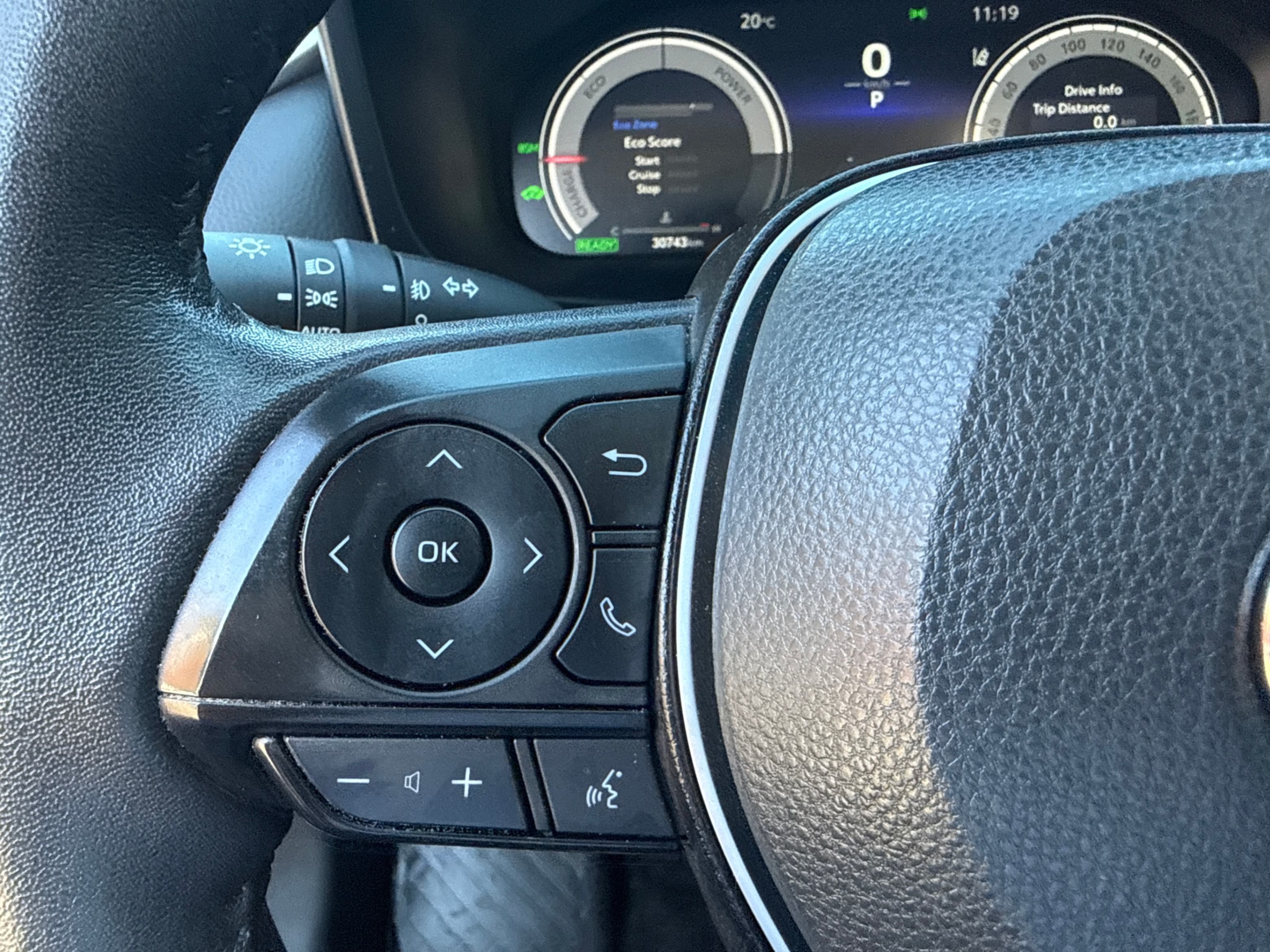 /crownautomobile/2023-Toyota-RAV4-011321625605021035.jpg