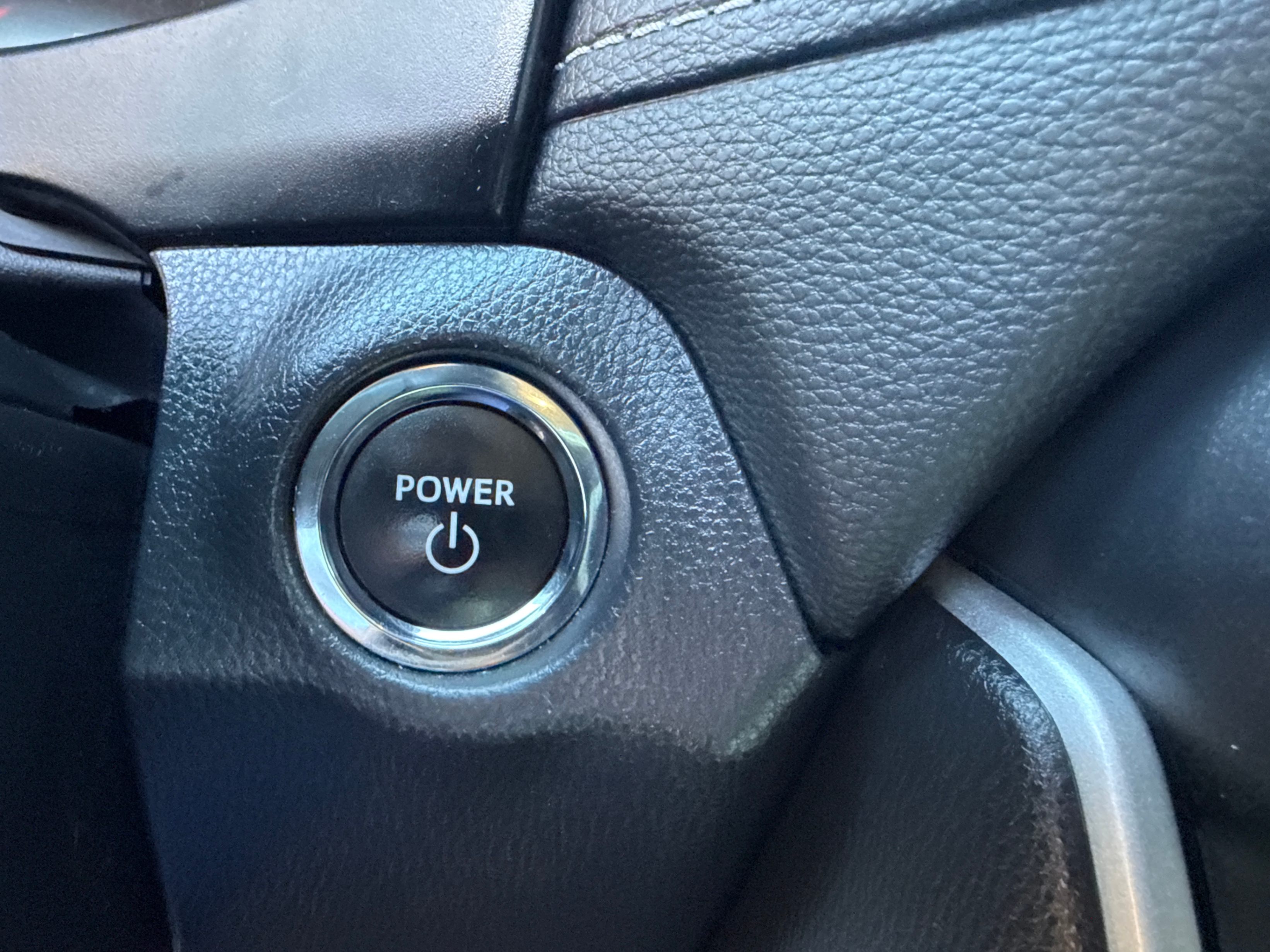 /crownautomobile/2023-Toyota-RAV4-453860945226195.jpg