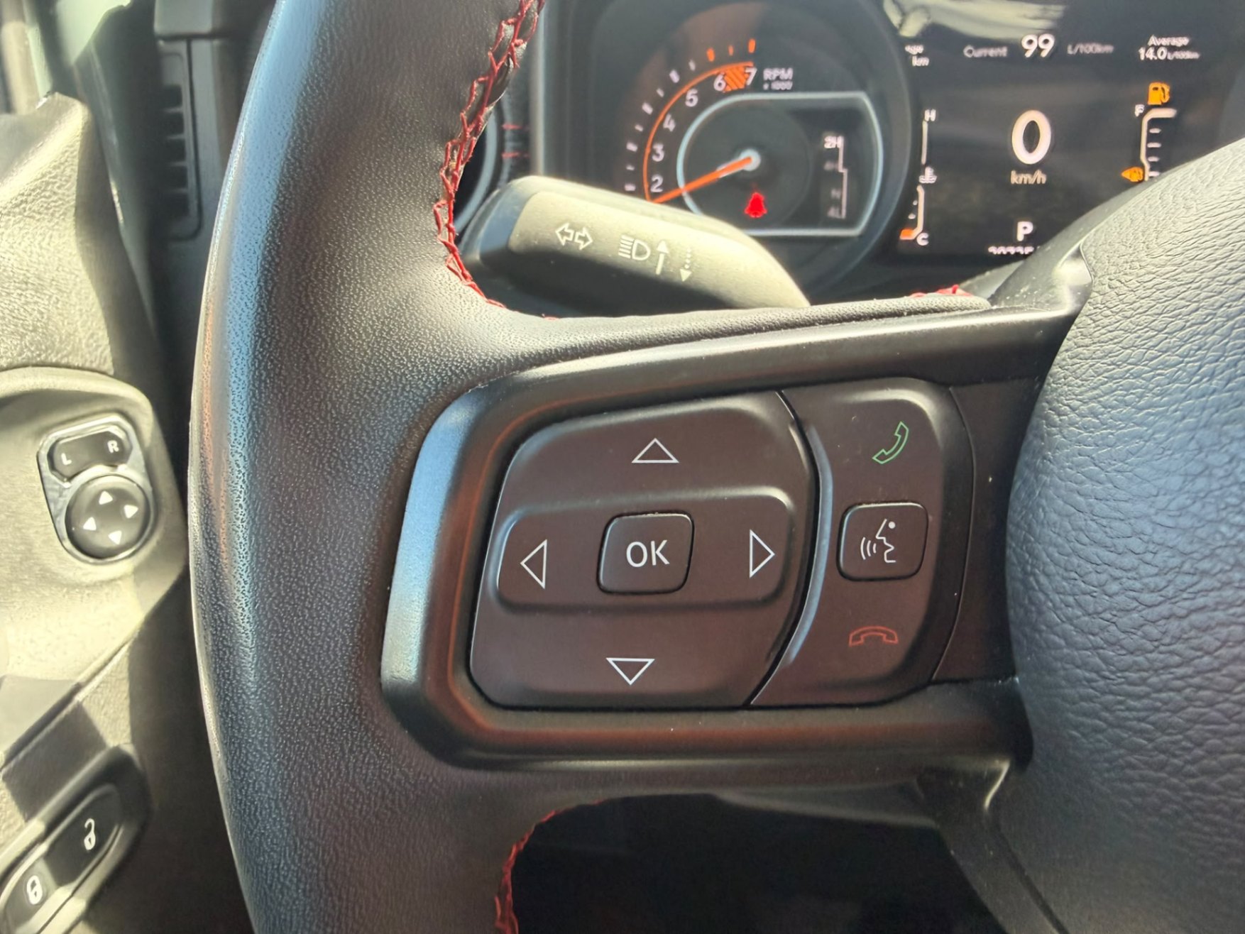 /crownautomobile/2024-Jeep-Wrangler-3748582320716418.jpg