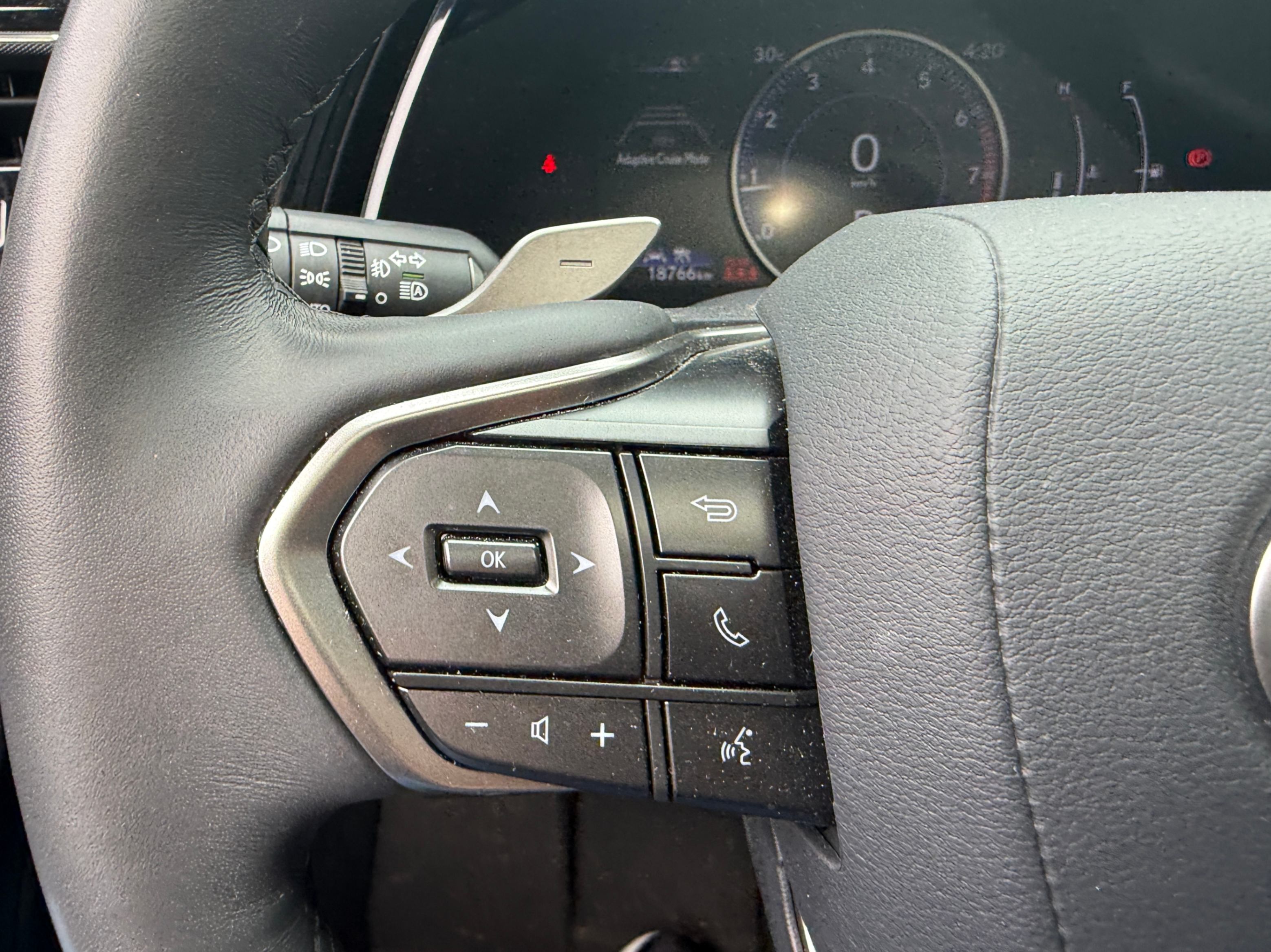 /crownautomobile/2024-Lexus-RX-22023153229264092.jpg