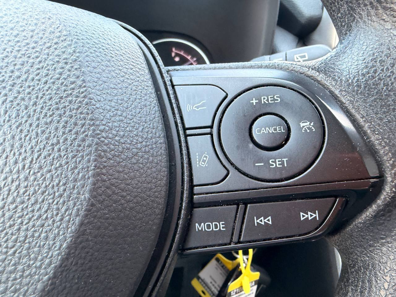 /crownautomobile/2024-Toyota-RAV4-3442541274103923.jpg