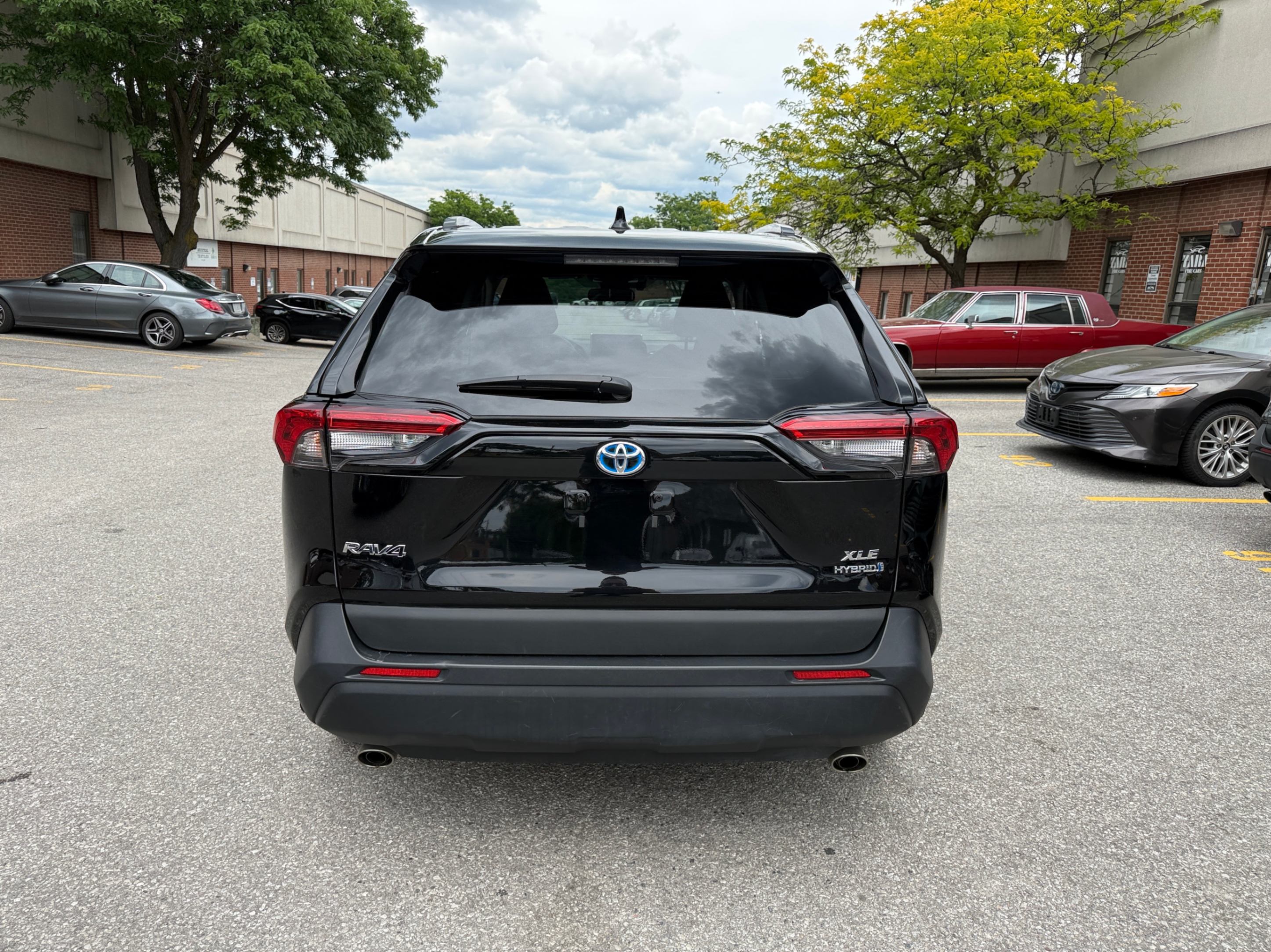 /crownautomobile/2024-Toyota-RAV4-52902609739147.jpg