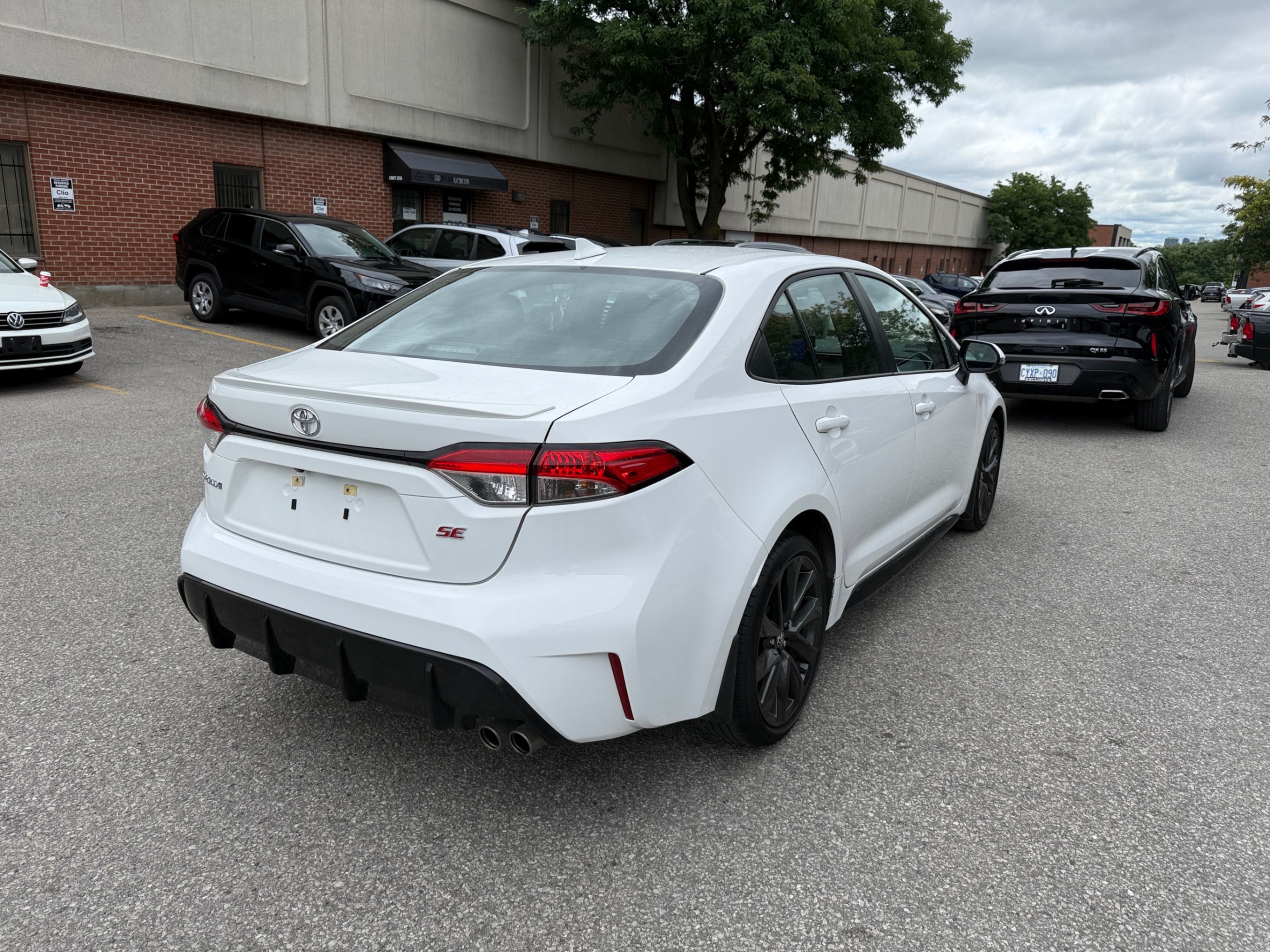 /crownautomobile/2025-Toyota-Corolla-6203014480477351.jpg