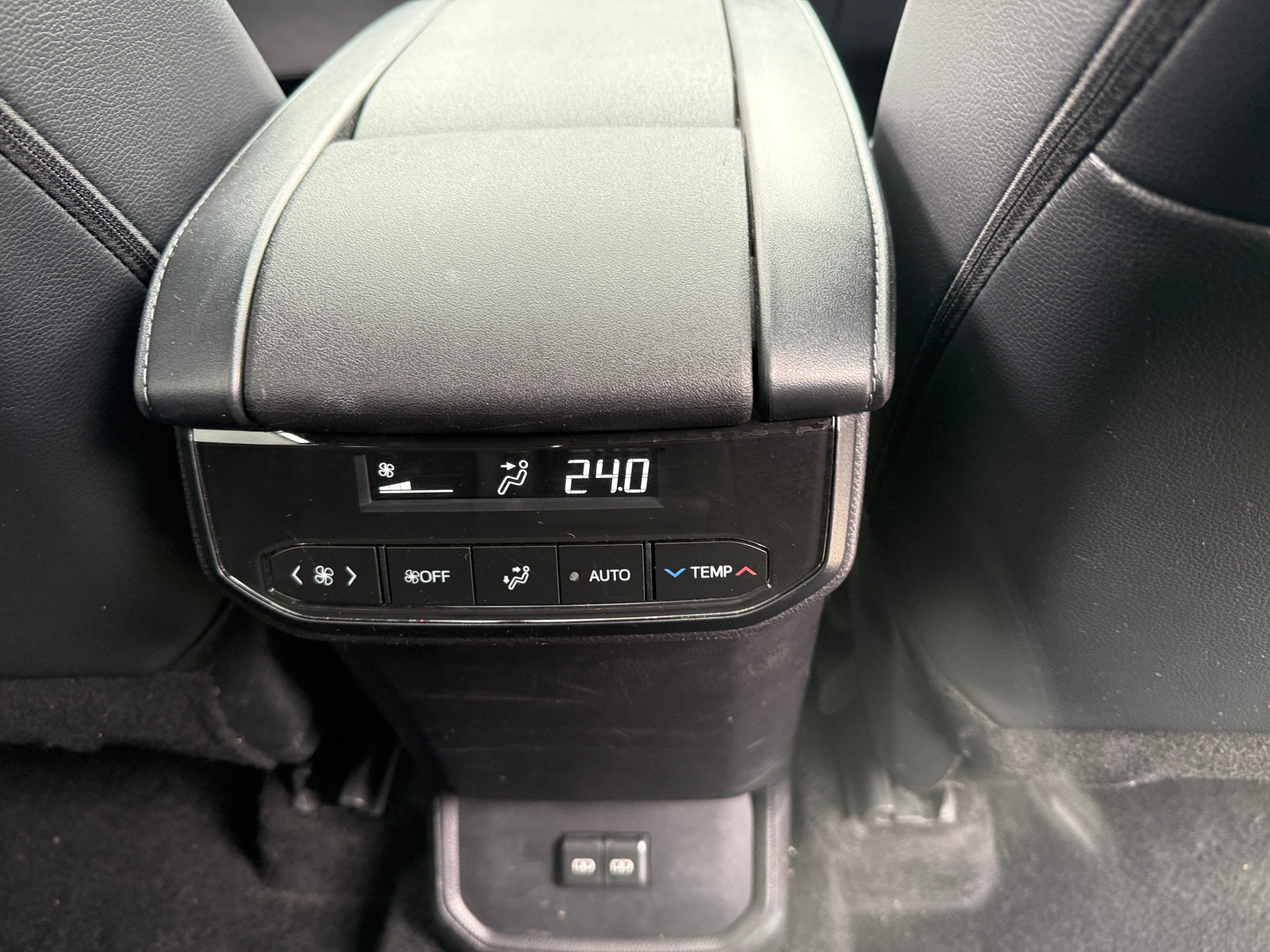 /crownautomobile/2025-Toyota-Highlander-18381635257916185.jpg