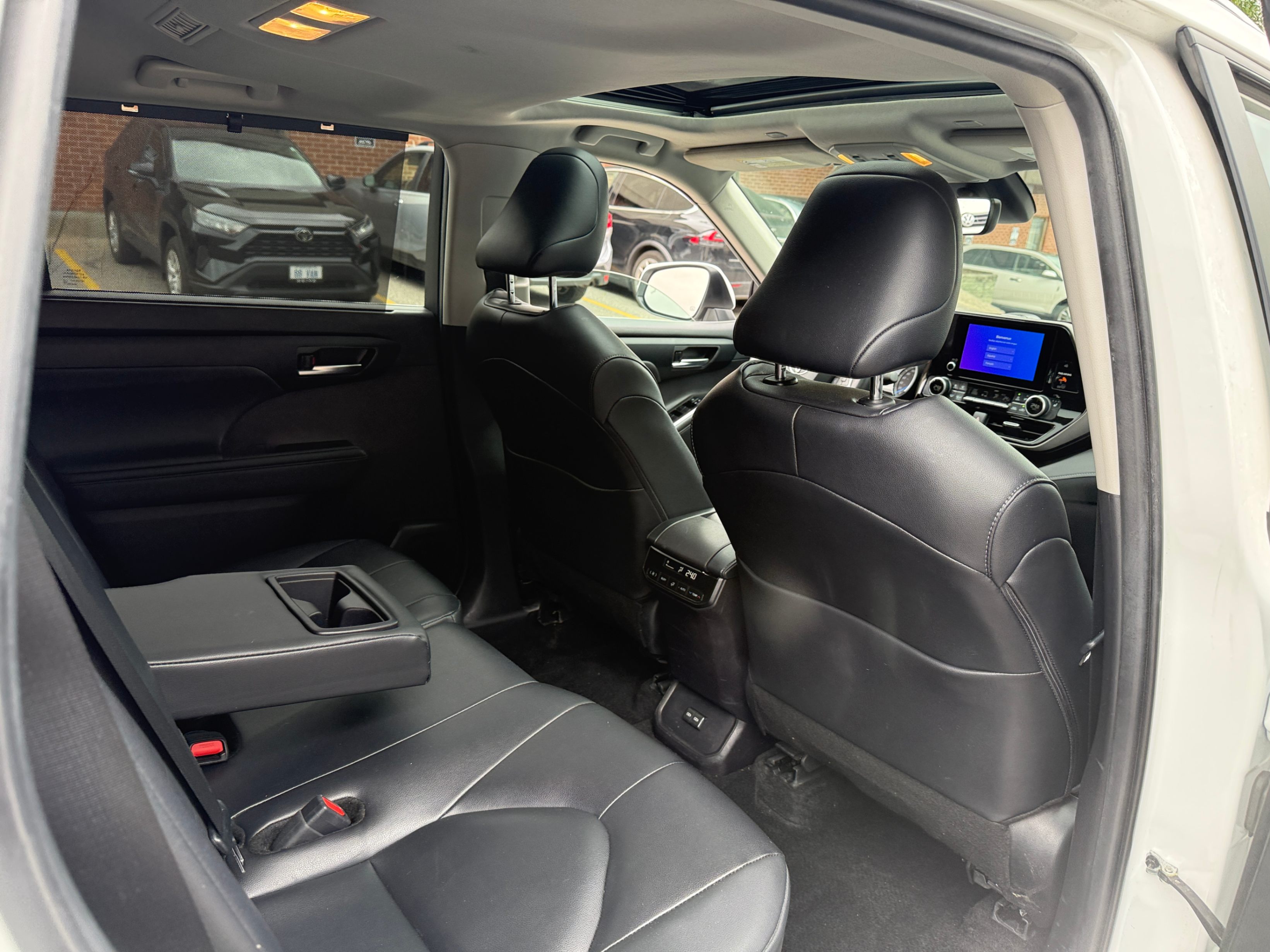 /crownautomobile/2025-Toyota-Highlander-6144536078443654.jpg