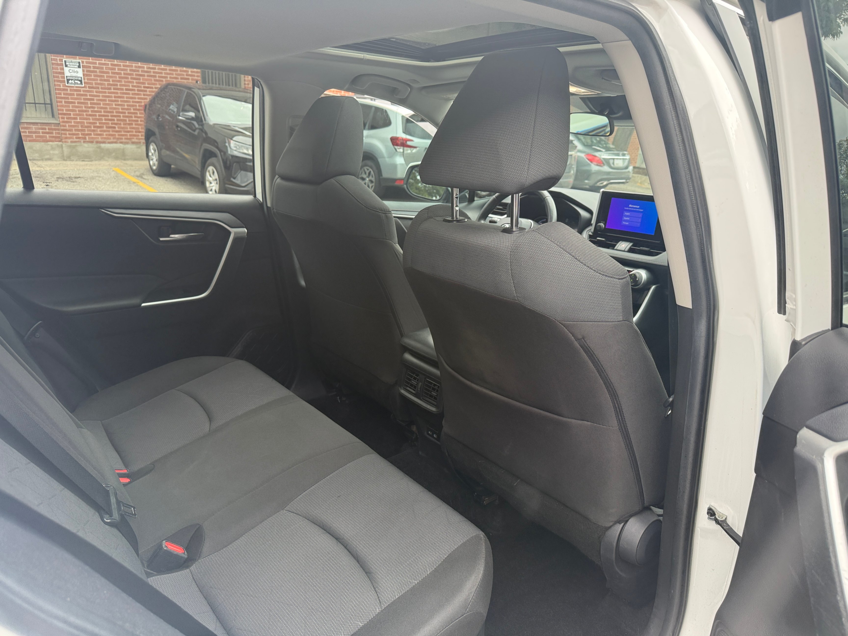 /crownautomobile/2025-Toyota-RAV4-035744148199718495.jpg