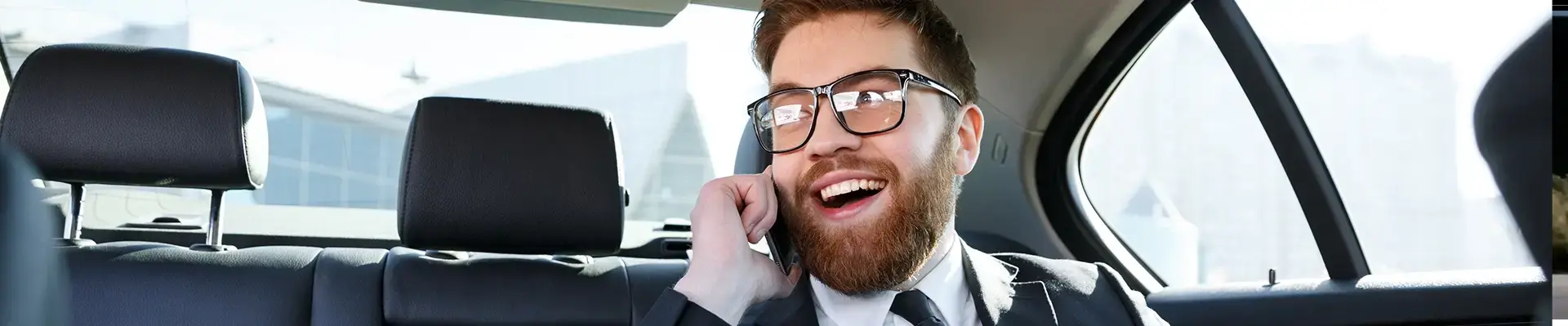 https://hillzcdn.ca/crownautomobile/6696174336833667-nawabmotors-countactus.webp