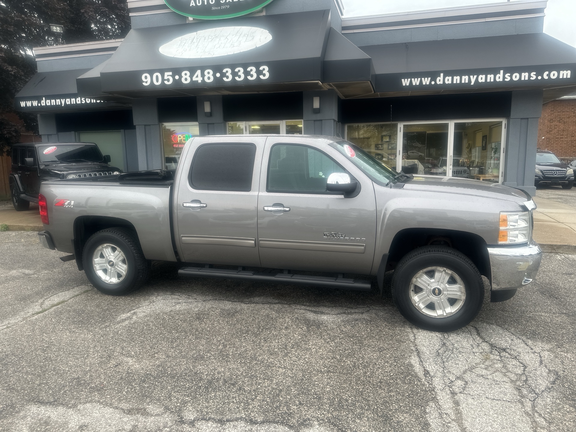 2013 Chevrolet Silverado 1500 4WD Crew Cab 143.5' LT
