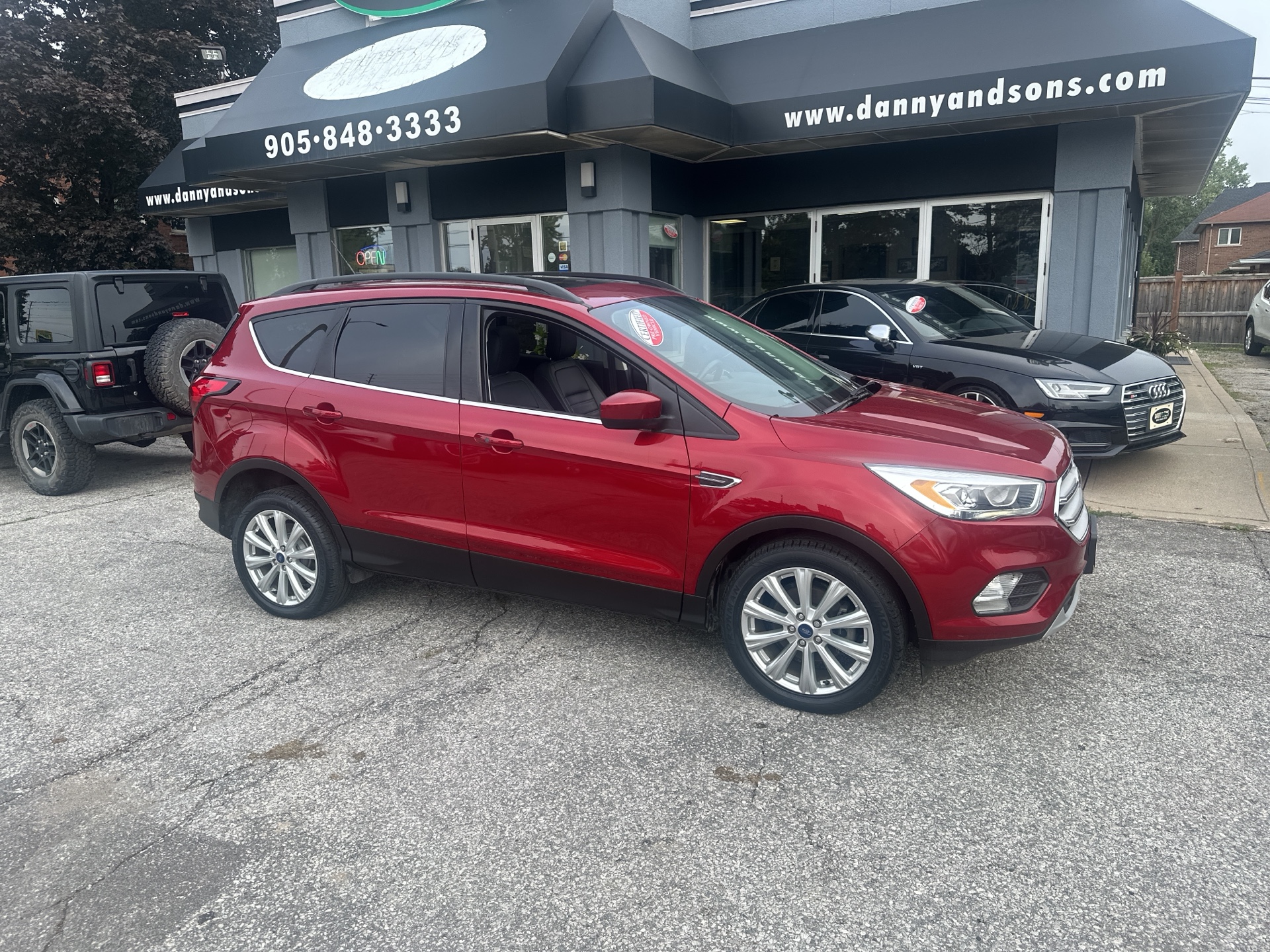 2019 Ford Escape SEL FWD