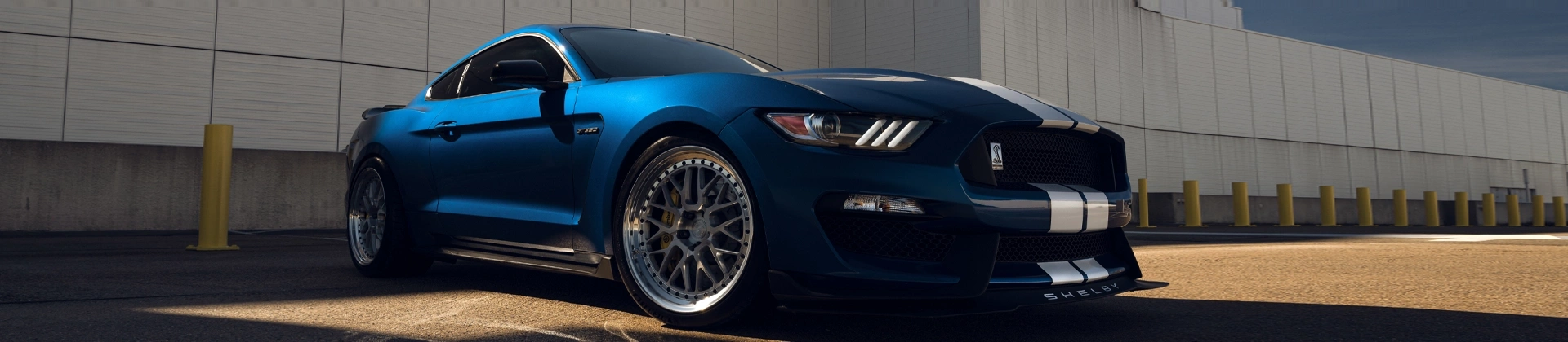 https://hillzcdn.ca/deluxemotors/5741101292161148-financeCalculator.webp