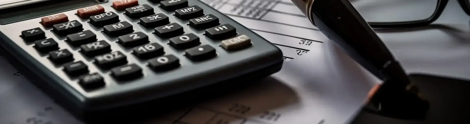 https://hillzcdn.ca/diamondautohub/2739524873521386-4385487960031882-bluechip.calculator.webp