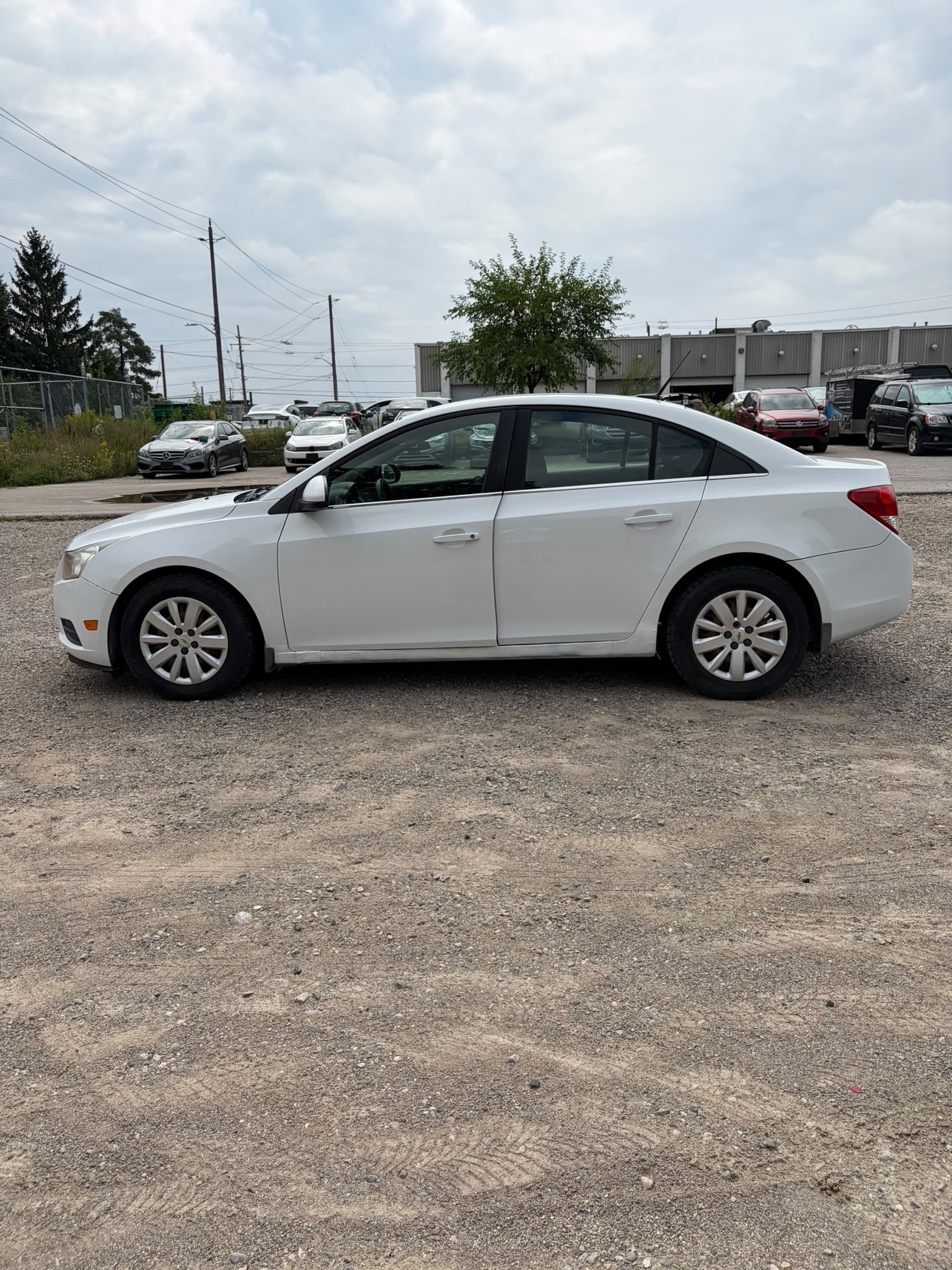 /dreamdriveauto/2011-Chevrolet-Cruze-5601010739711012.jpg