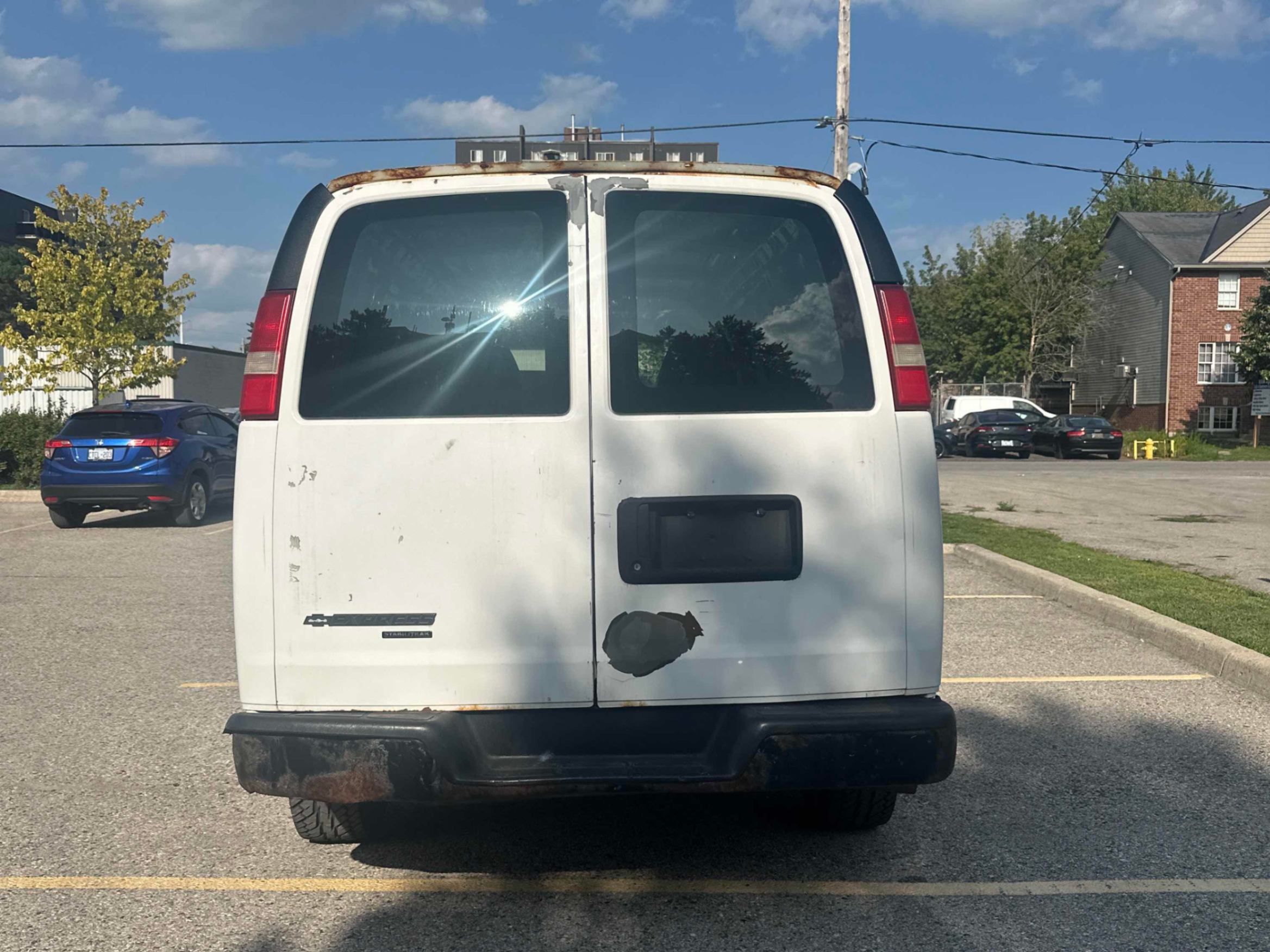 /dreamdriveauto/2011-Chevrolet-Express-6911720323830799.jpg