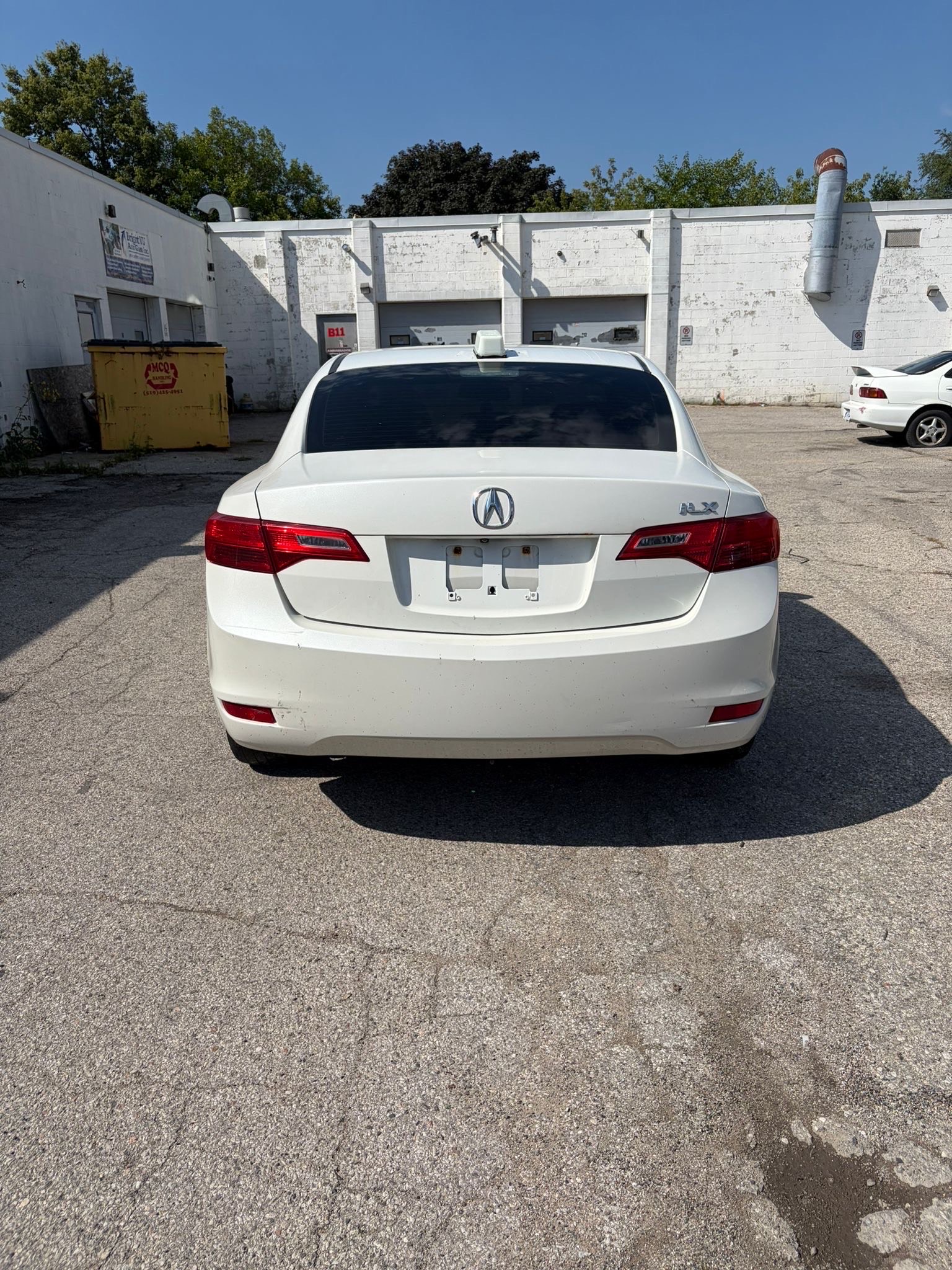 /dreamdriveauto/2013-Acura-ILX-05418138699303854.jpg