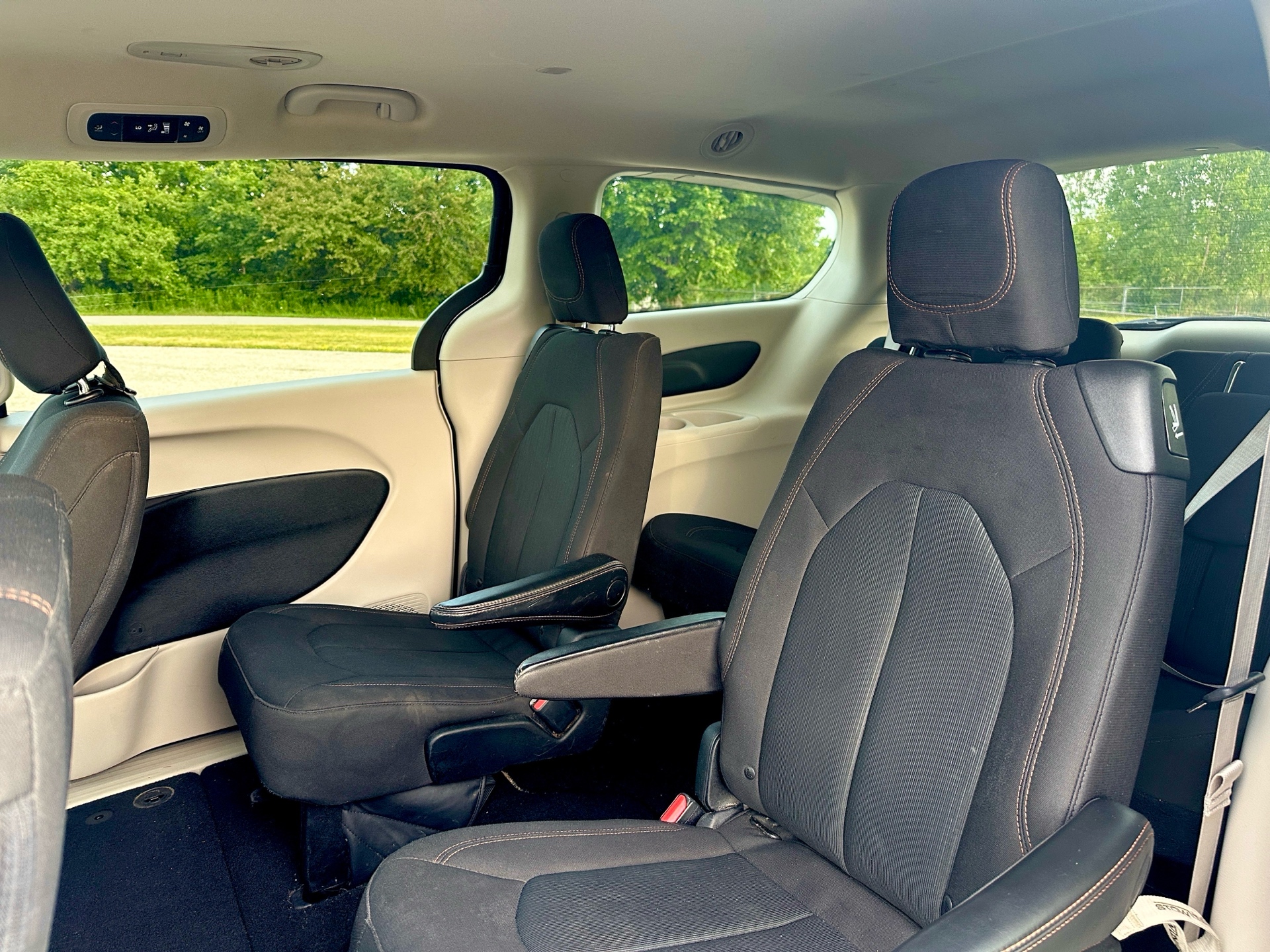 /dreamdriveauto/2017-Chrysler-Pacifica-8340573116032597.jpg