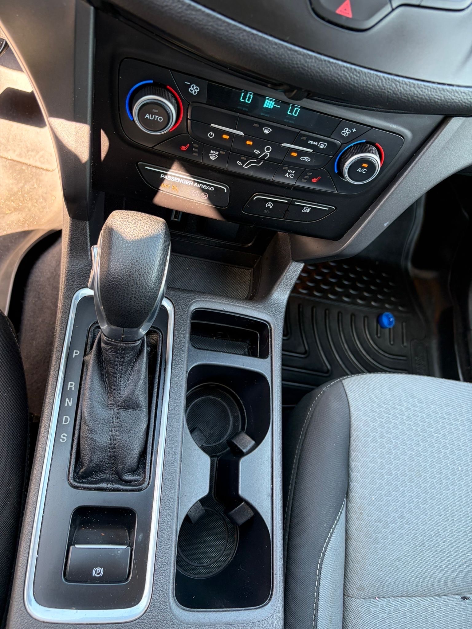 /dreamdriveauto/2018-Ford-Escape-6234661414398608.jpg