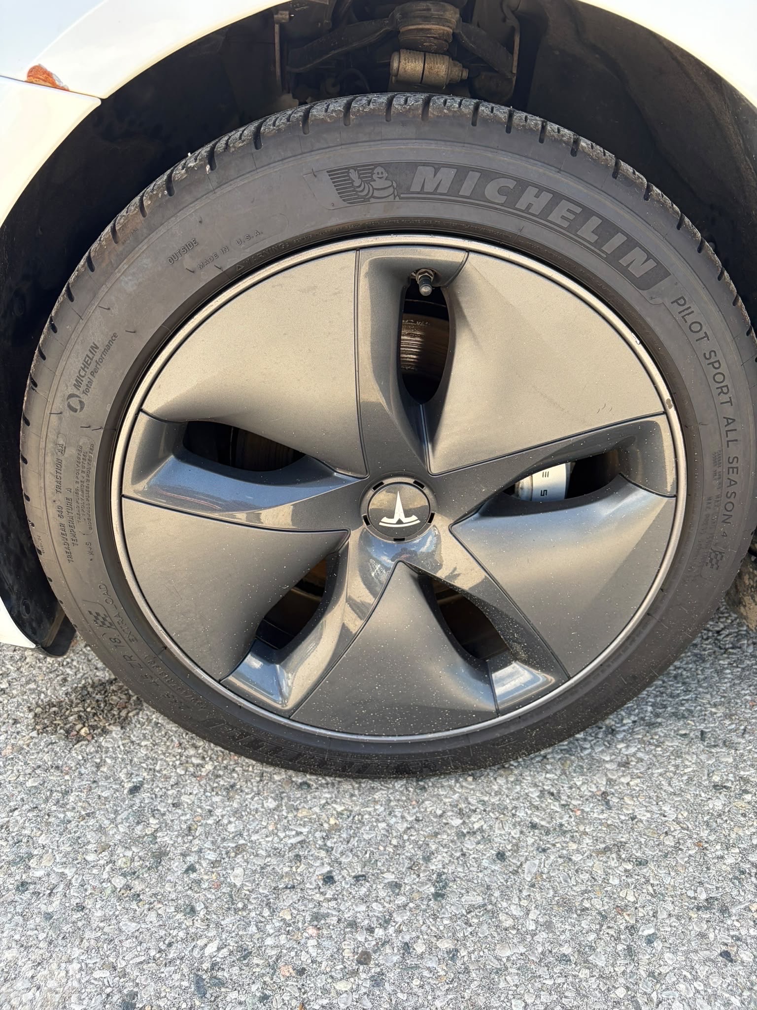 /dreamdriveauto/2020-Tesla-Model3-8401334051934666.jpg