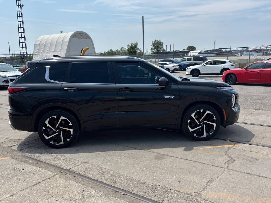 /dreamdriveauto/2025-Mitsubishi-OutlanderPlug-In-9083466557538928.jpg