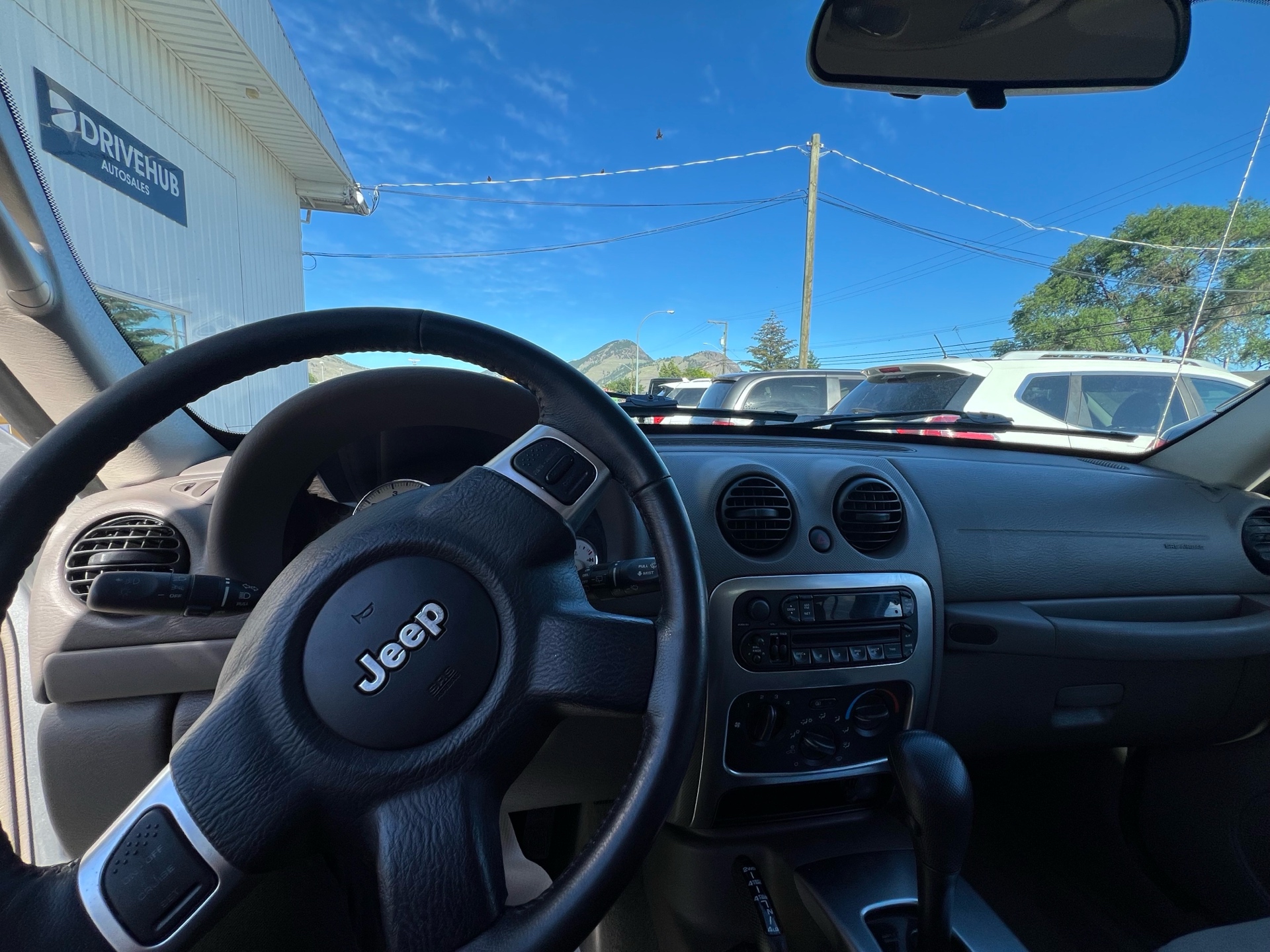 /drivehubautosales/2004-Jeep-Liberty-7831767579984599.jpg