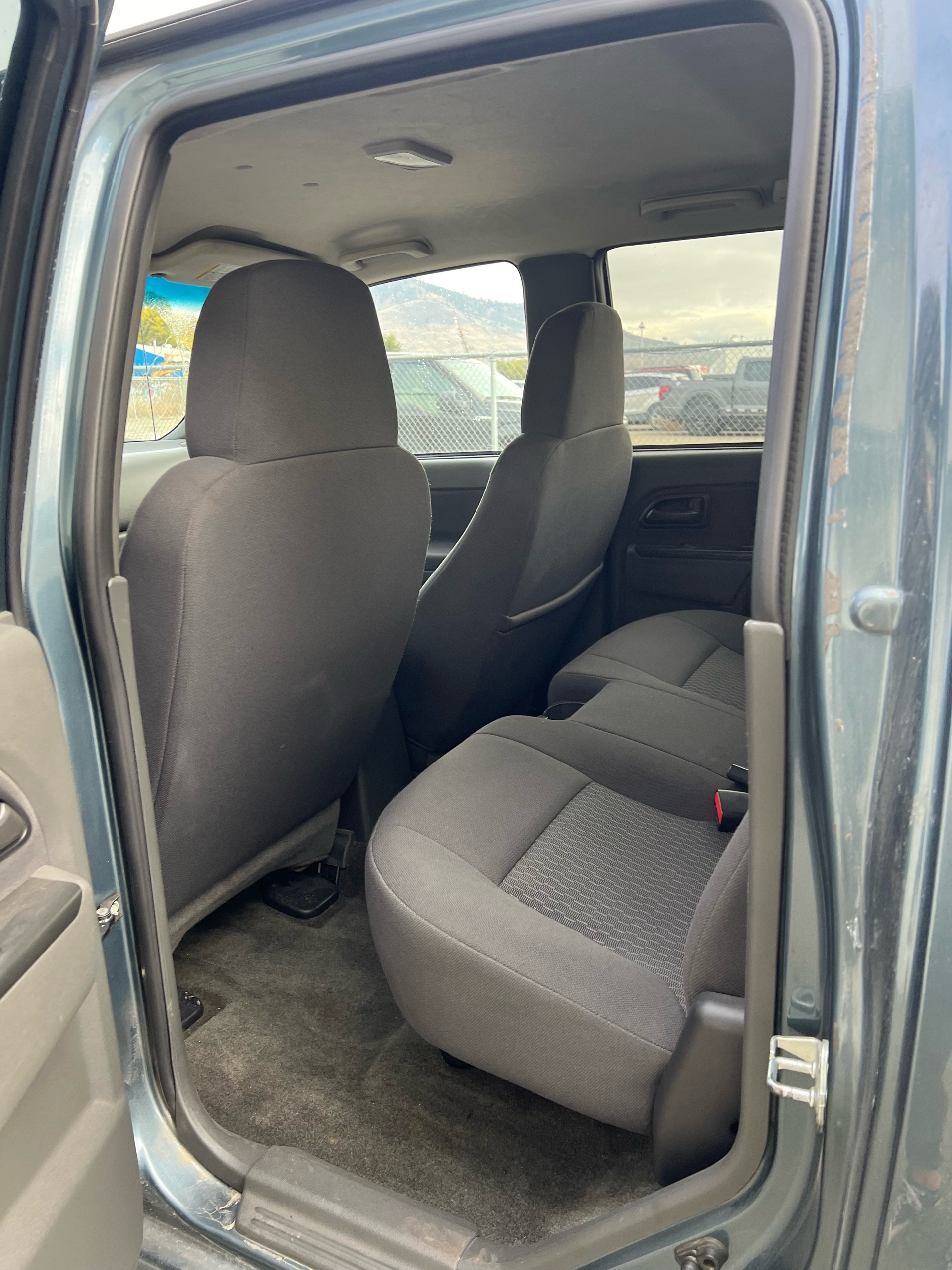 /drivehubautosales/2006-GMC-Canyon-7853168910171131.jpg