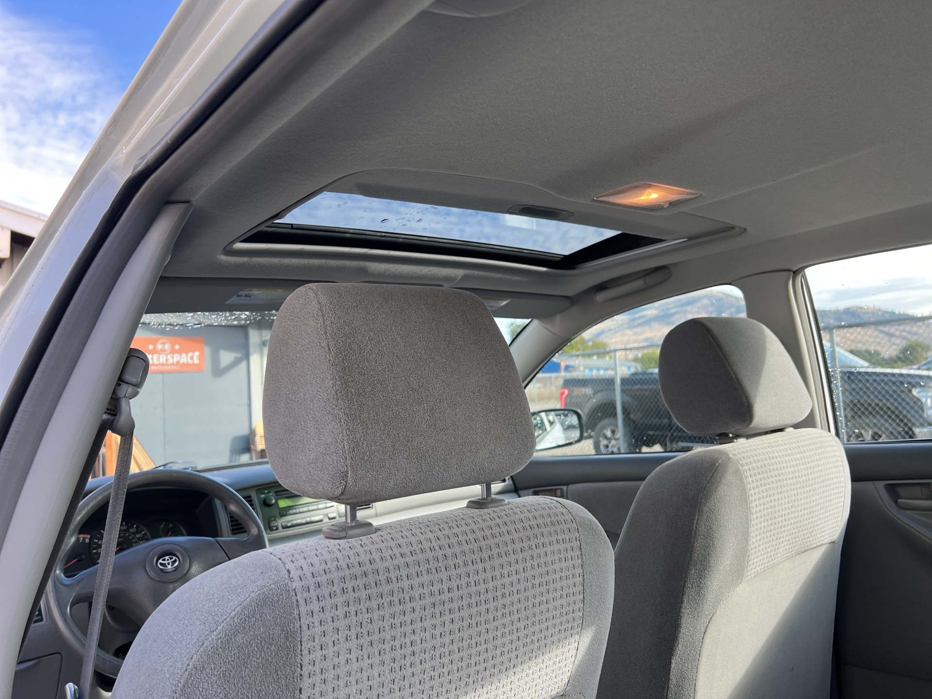 /drivehubautosales/2006-Toyota-Corolla-2903201877848729.jpg