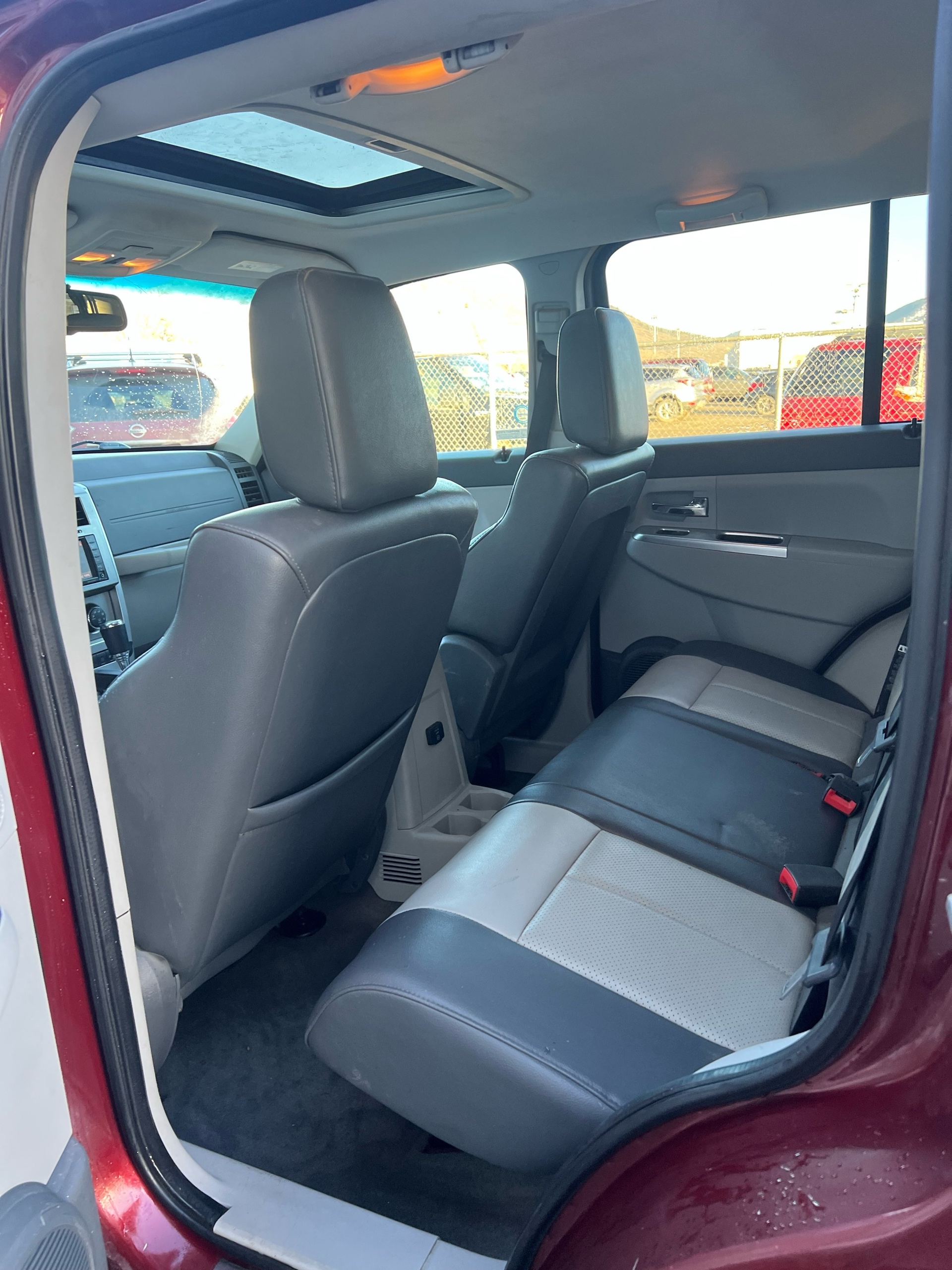 /drivehubautosales/2008-Jeep-Liberty-15896389485083118.jpg