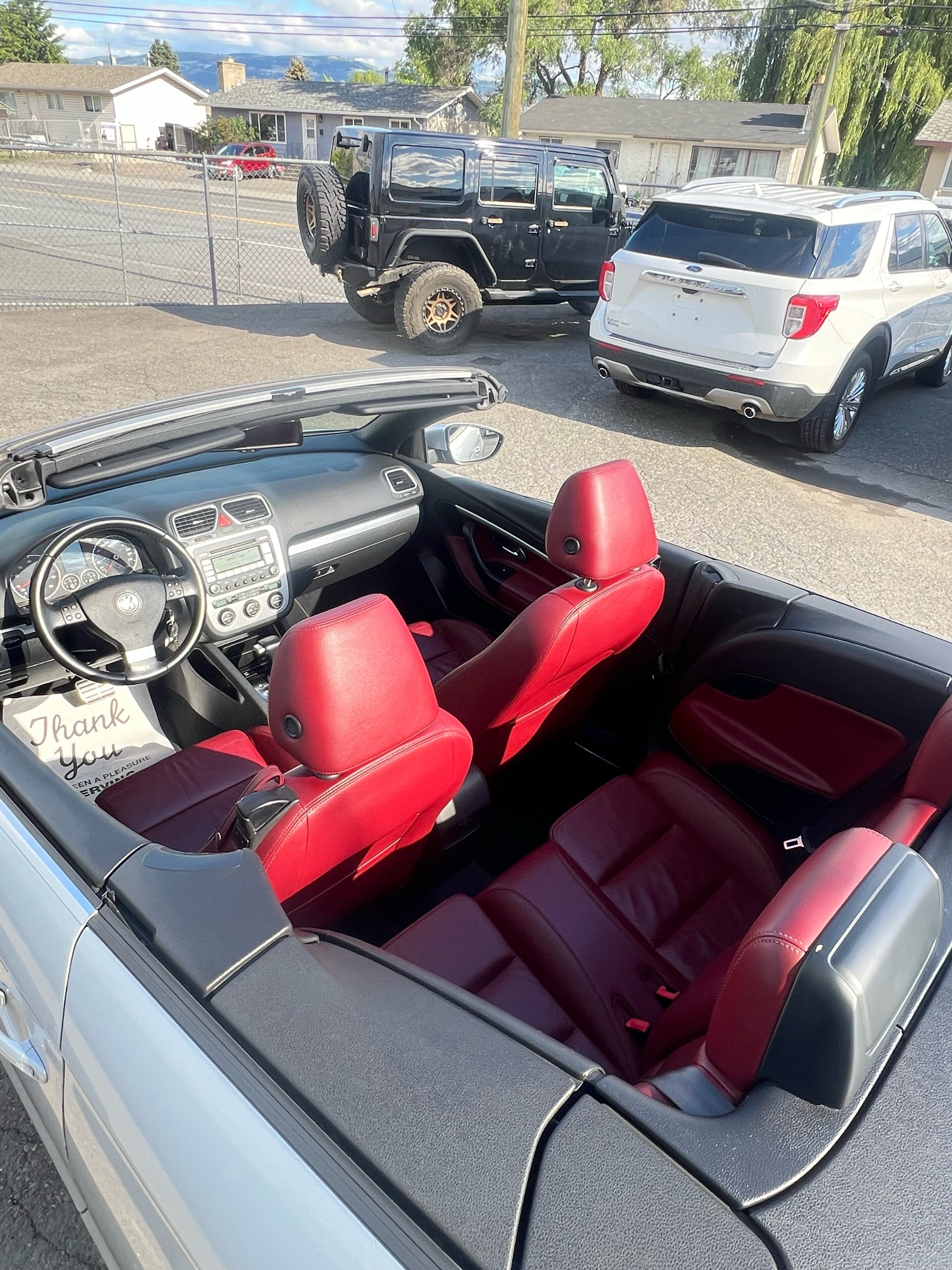 /drivehubautosales/2009-Volkswagen-Eos-09856178396047377.jpg