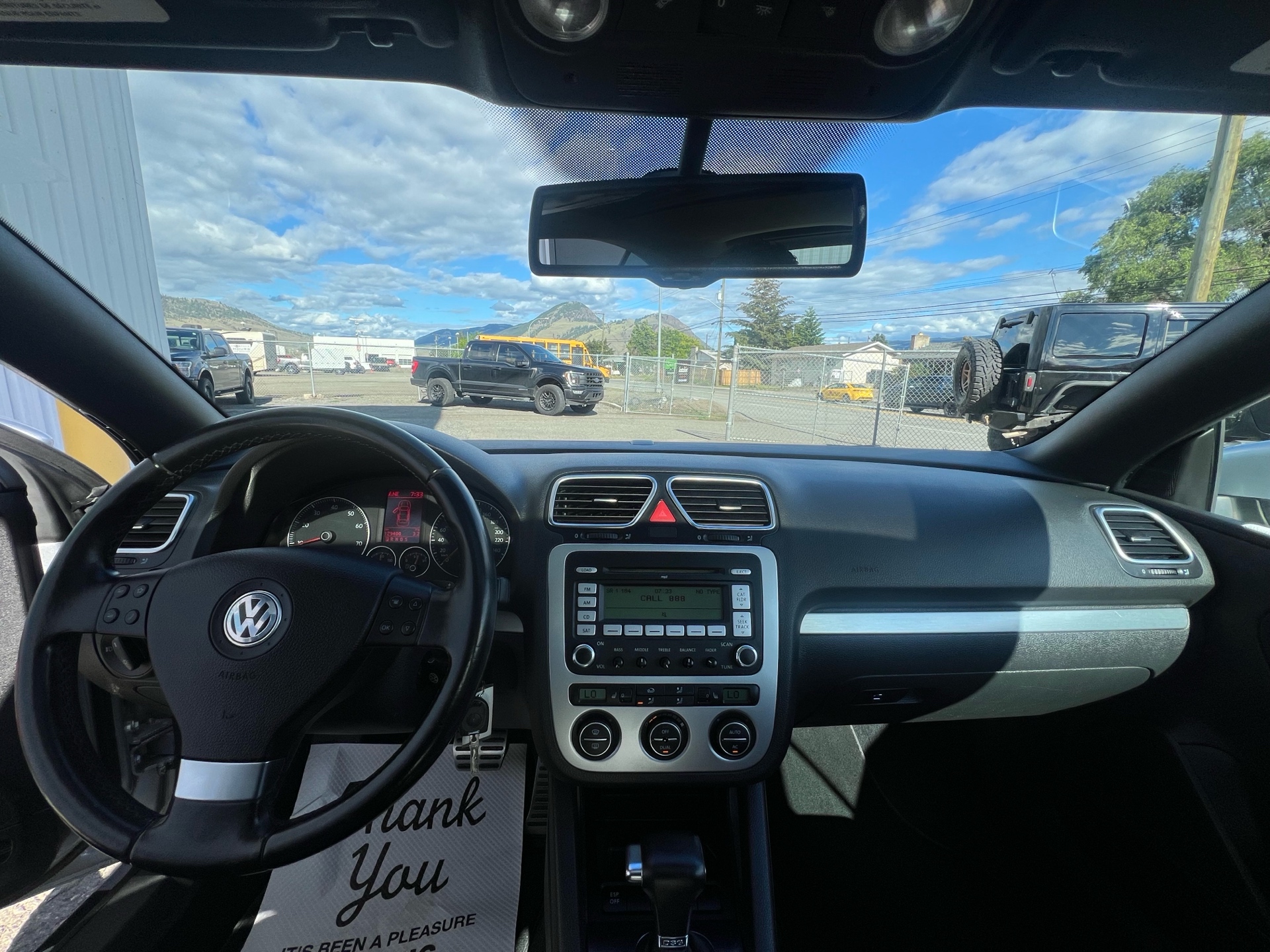 /drivehubautosales/2009-Volkswagen-Eos-38366881419984455.jpg