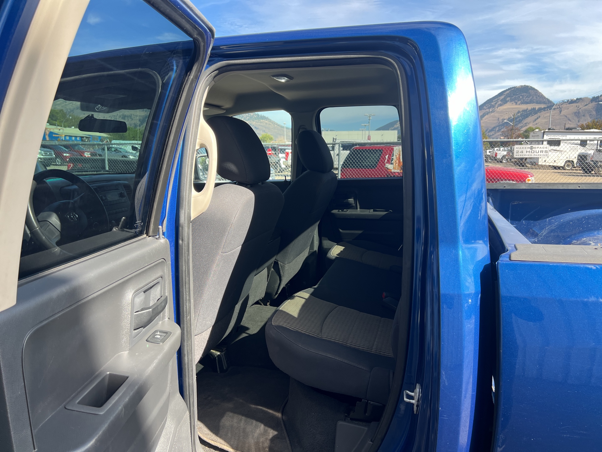 /drivehubautosales/2010-Dodge-Ram1500-9115732675194419.jpg