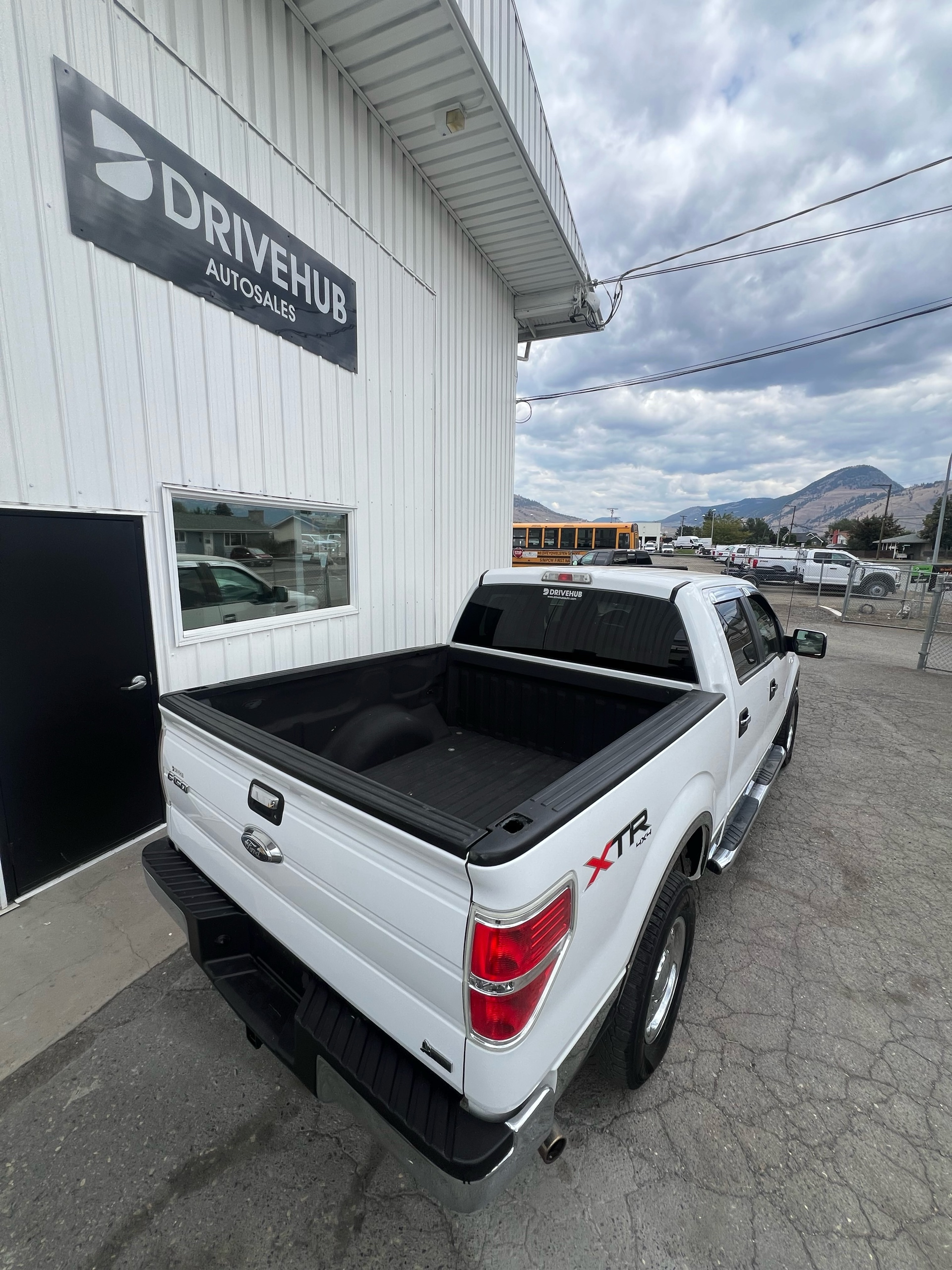 /drivehubautosales/2010-Ford-F-150-27799190497344695.jpg