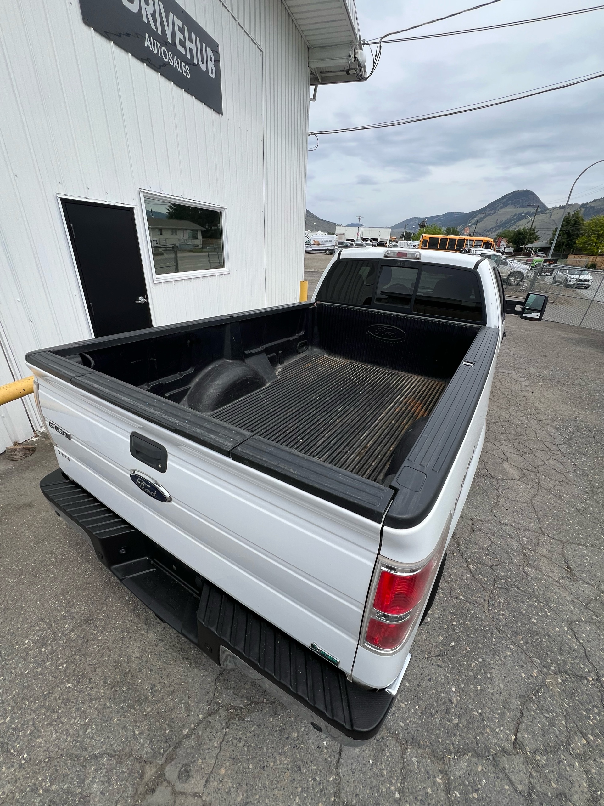 /drivehubautosales/2010-Ford-F-150-7440891509706369.jpg