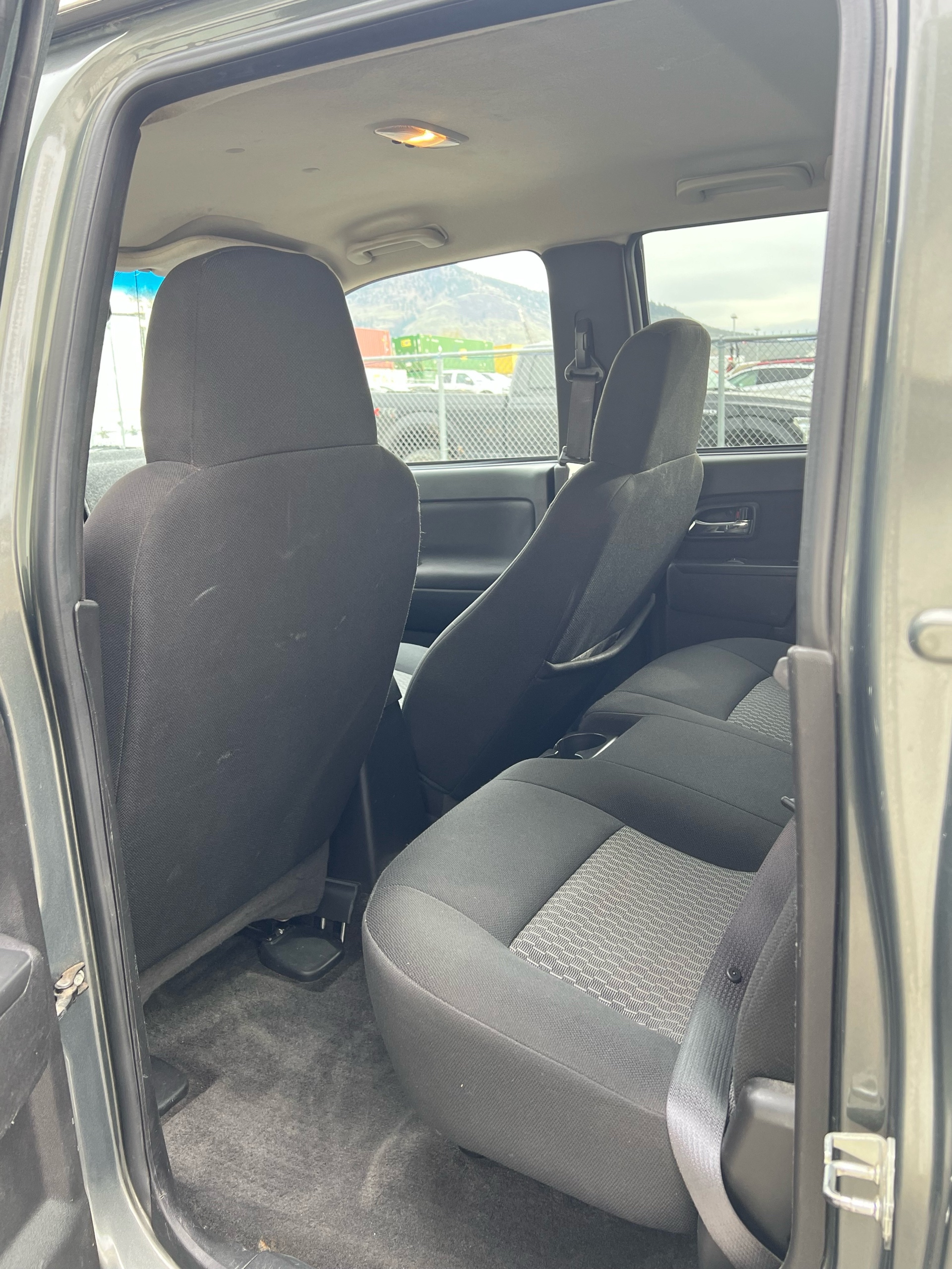 /drivehubautosales/2010-GMC-Canyon-7556455916958469.jpg