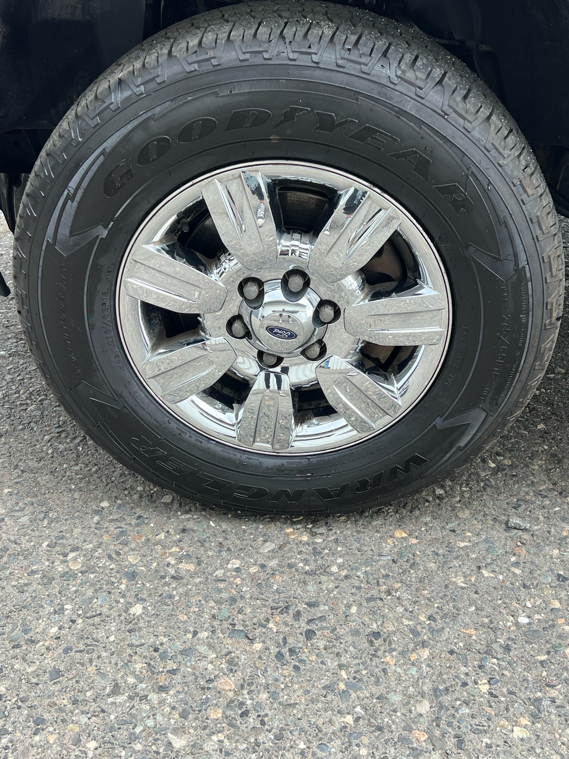 /drivehubautosales/2011-Ford-F-150-06847645310452344.jpg
