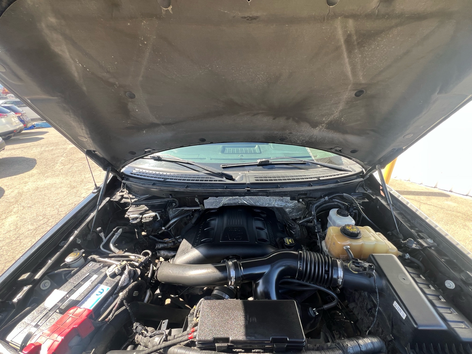 /drivehubautosales/2012-Ford-F-150-6489066924150186.jpg