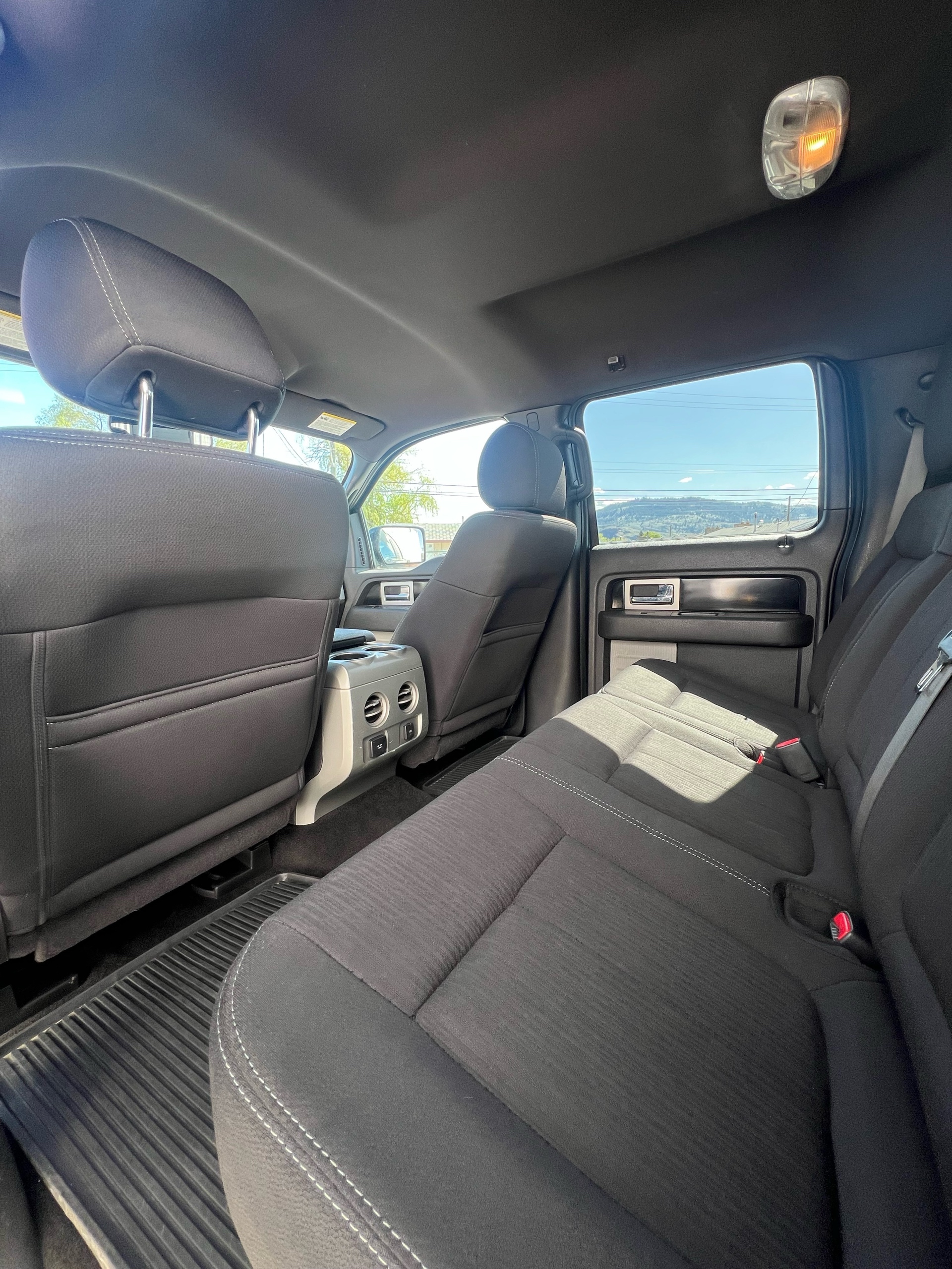 /drivehubautosales/2012-Ford-F-150-8120217246833148.jpg