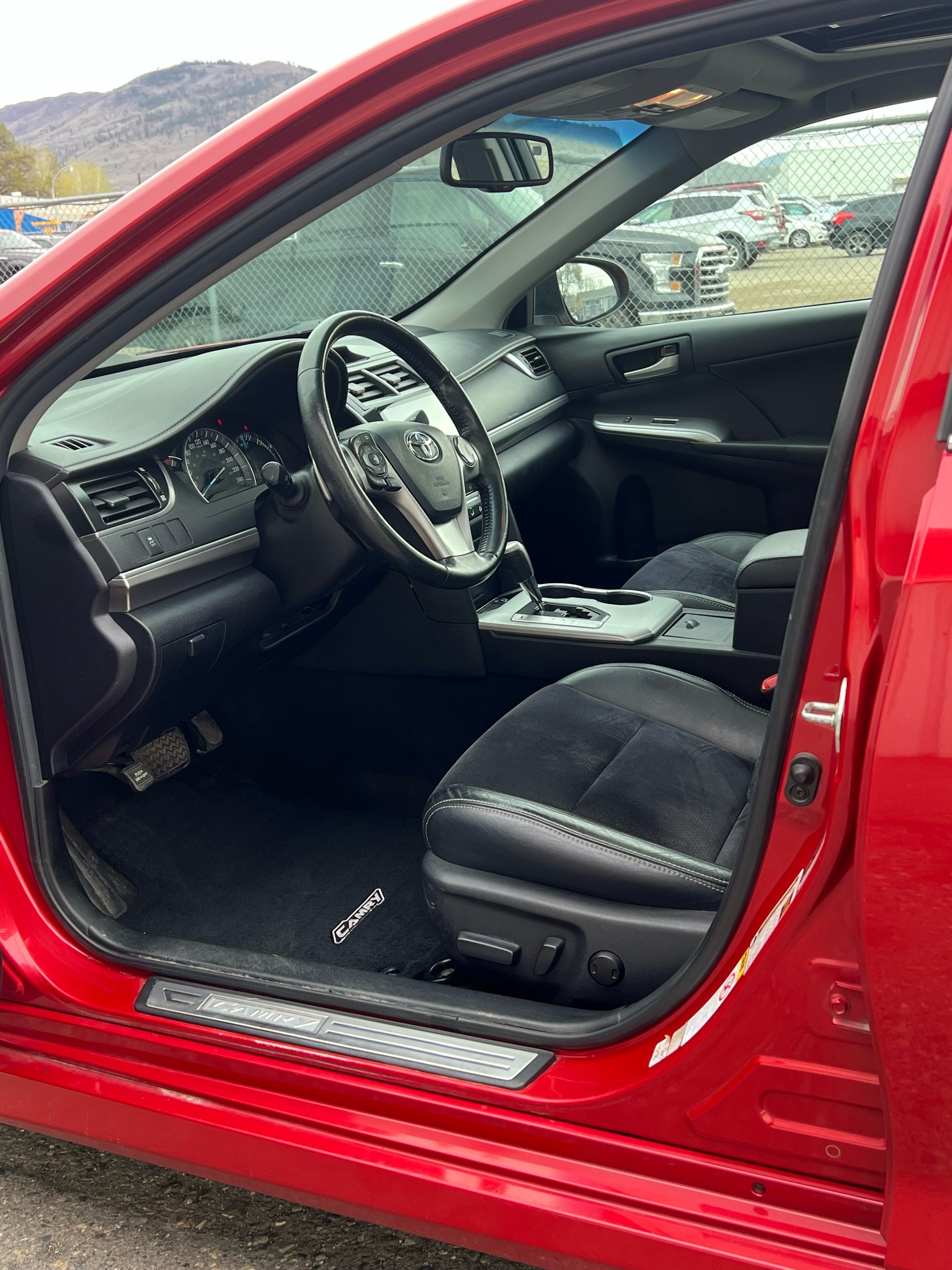 /drivehubautosales/2012-Toyota-Camry-502142028078215.jpg